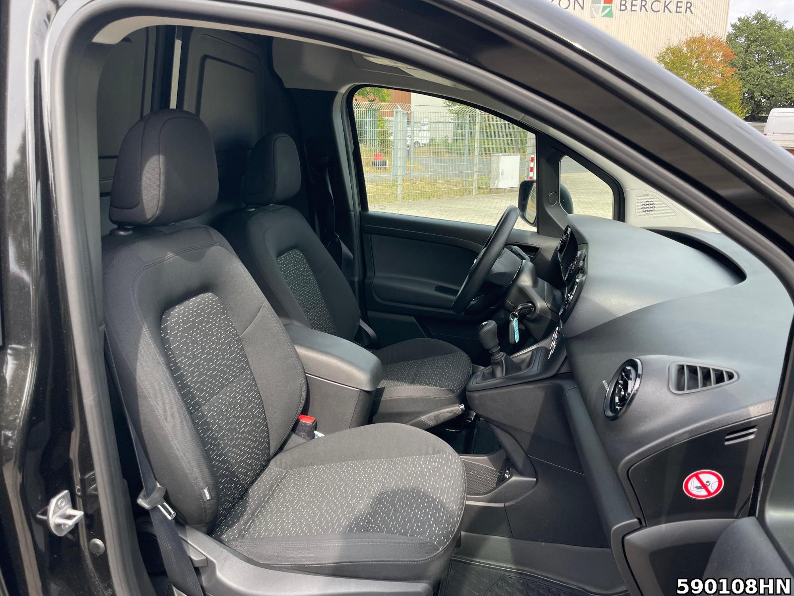 Fahrzeugabbildung Mercedes-Benz Citan 110 CDI *RADIO*KLIMA*DAB*HECKTÜREN*