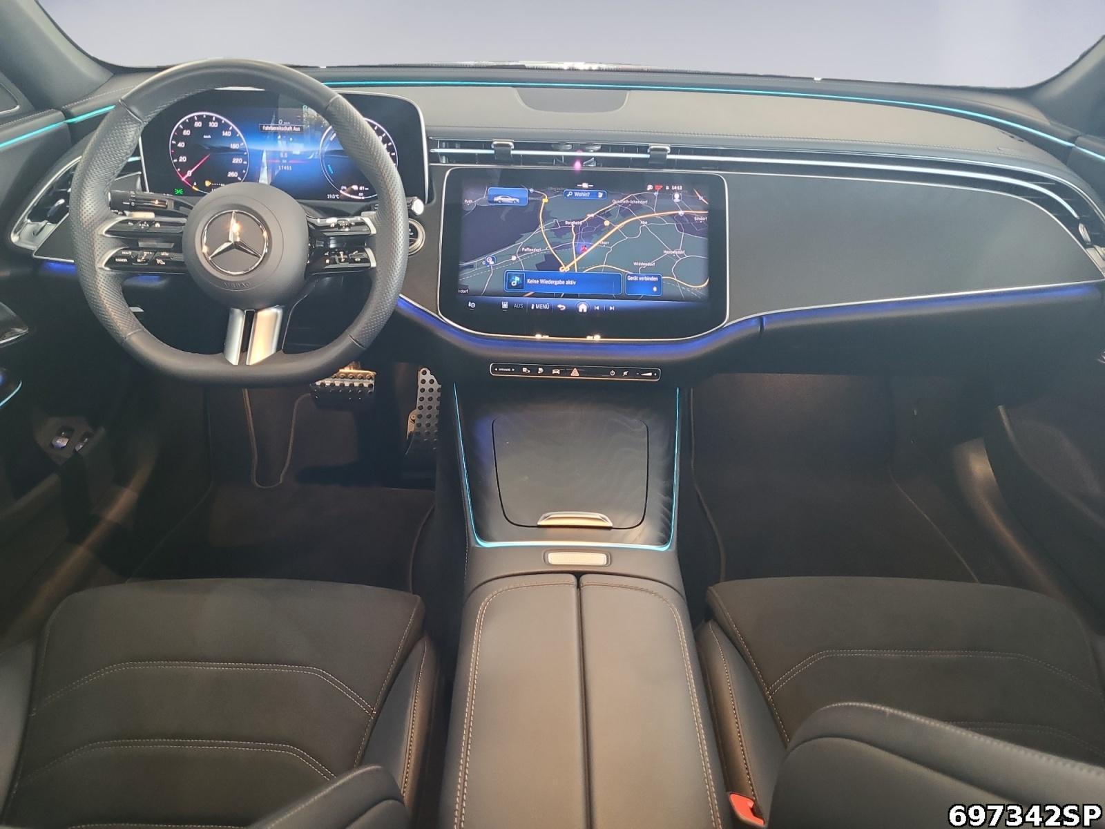 Fahrzeugabbildung Mercedes-Benz E 300 e AMG Pano BURMESTER Memory DIGITAL LIGHT.