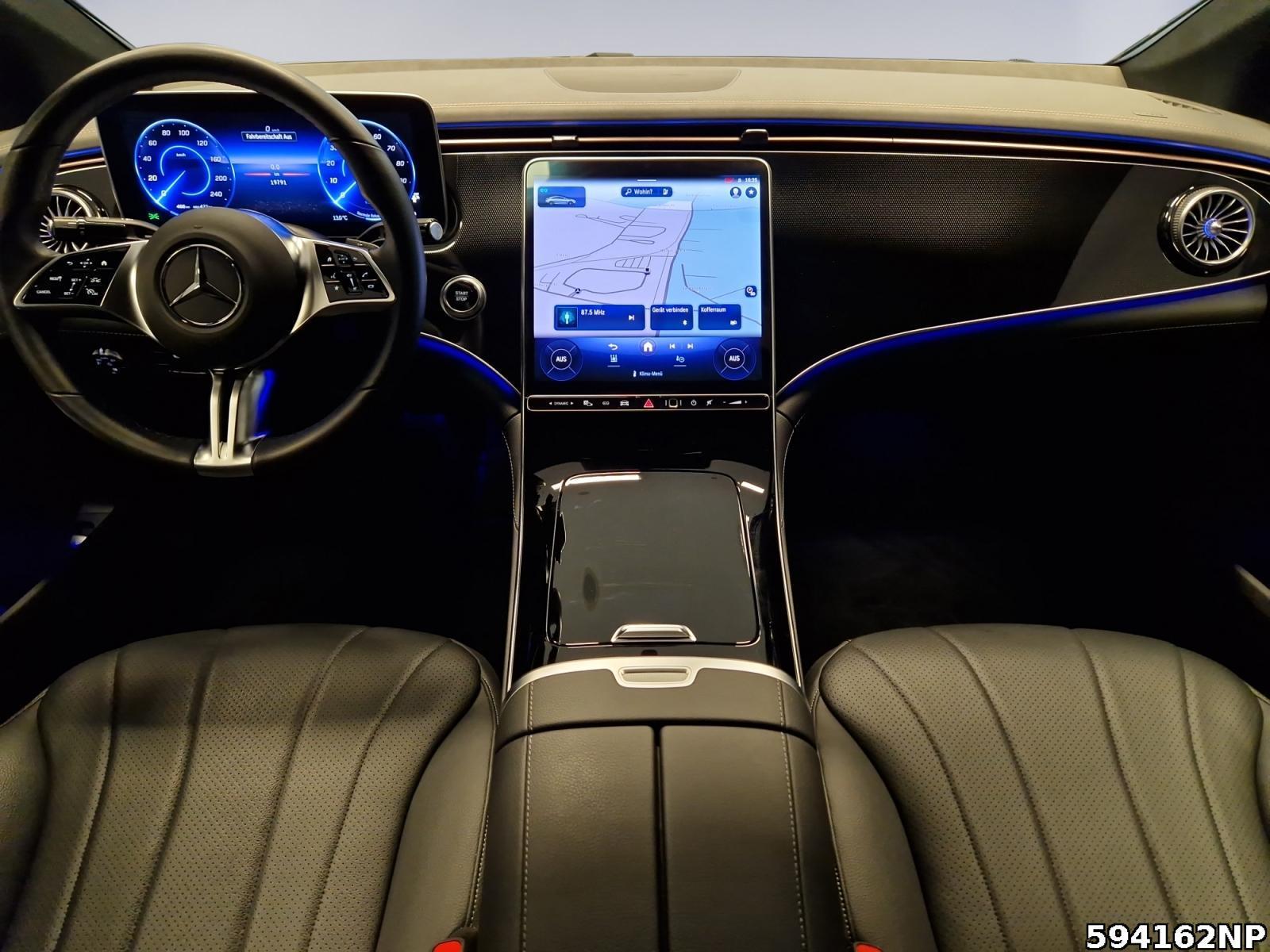 Fahrzeugabbildung Mercedes-Benz EQE Electric Art Distronic LED Memory AHK