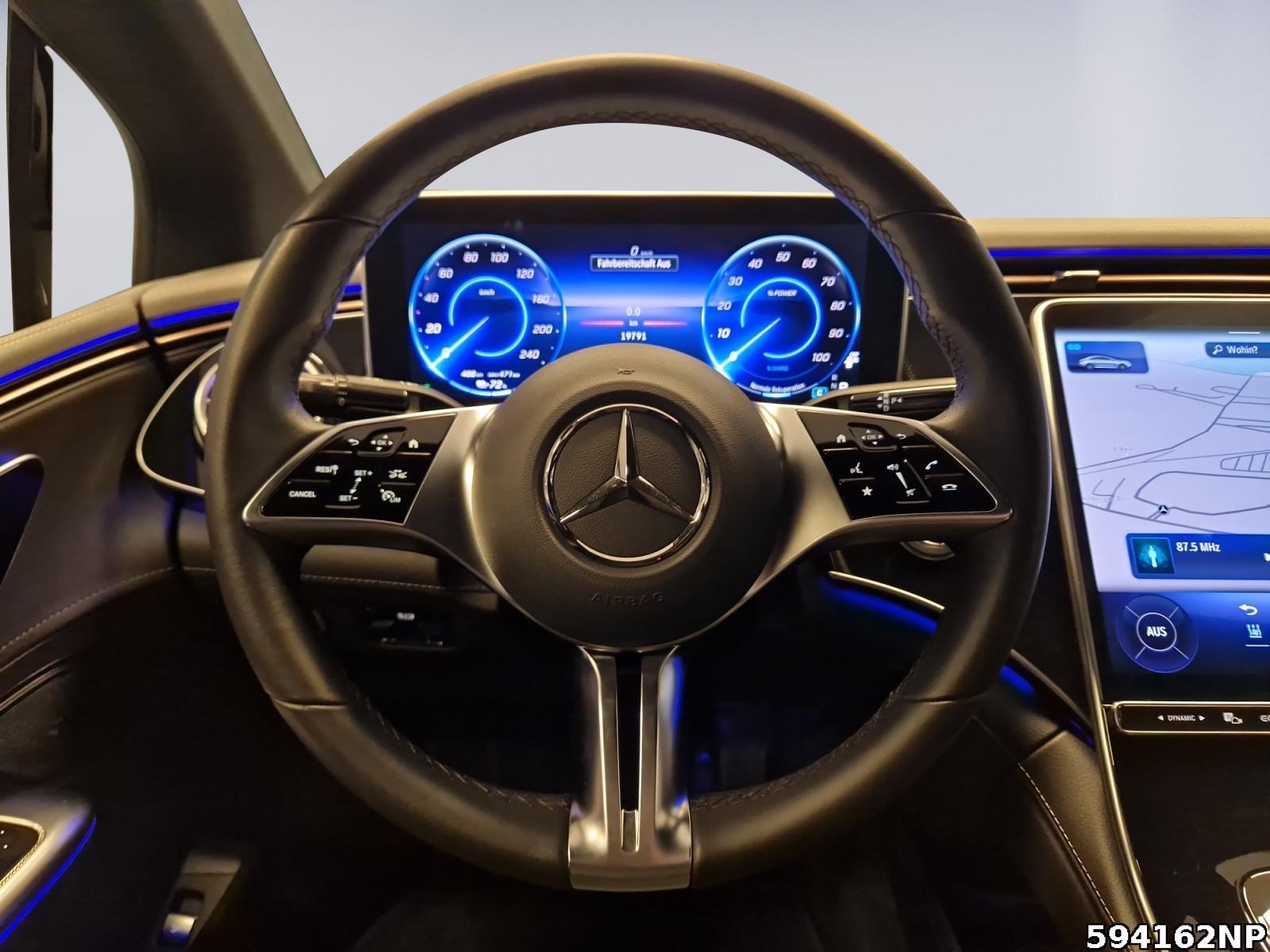 Fahrzeugabbildung Mercedes-Benz EQE Electric Art Distronic LED Memory AHK