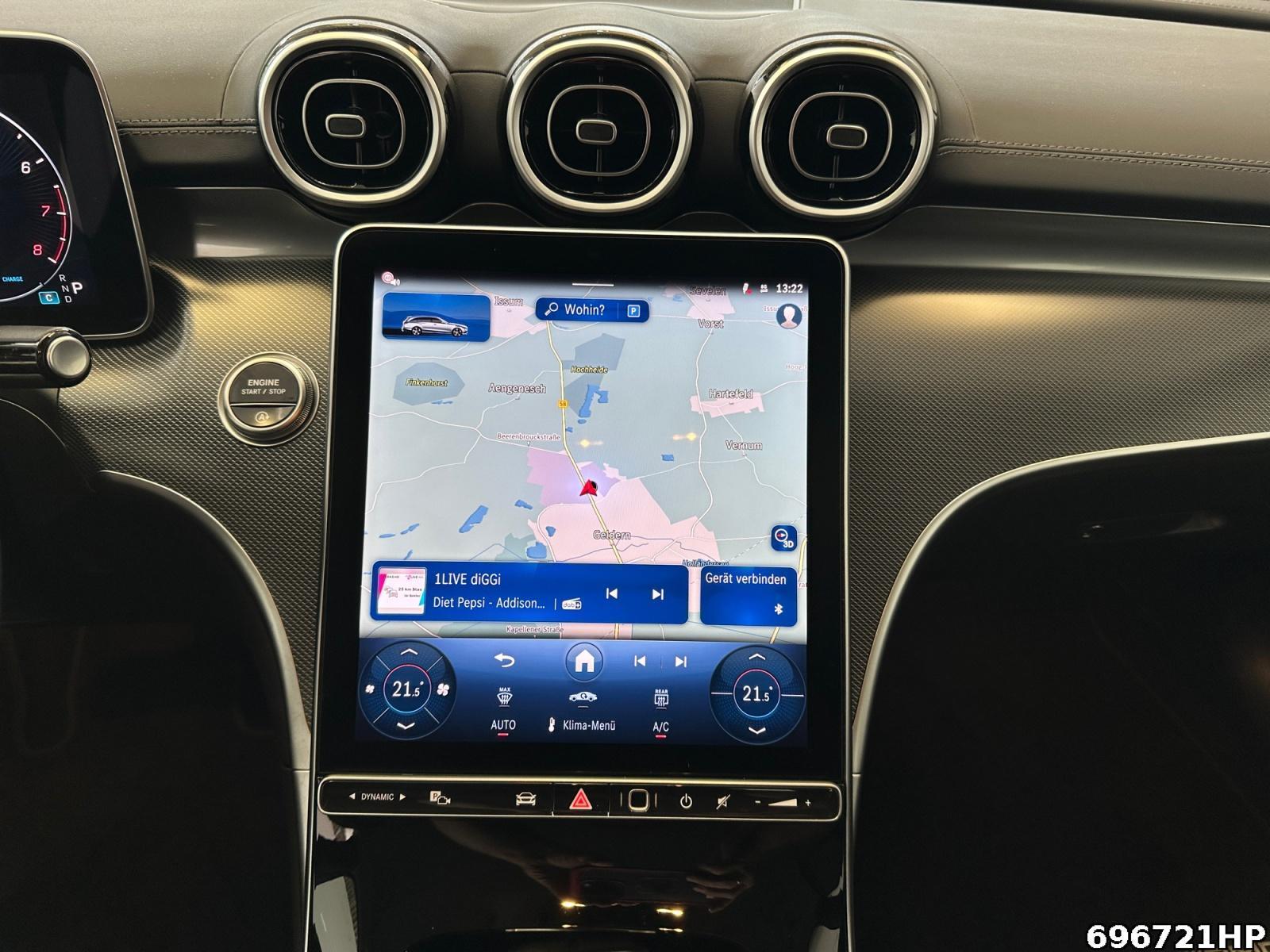 Fahrzeugabbildung Mercedes-Benz C 180 T AMG AHK Ambiente CarPlay Lenkradheiz .