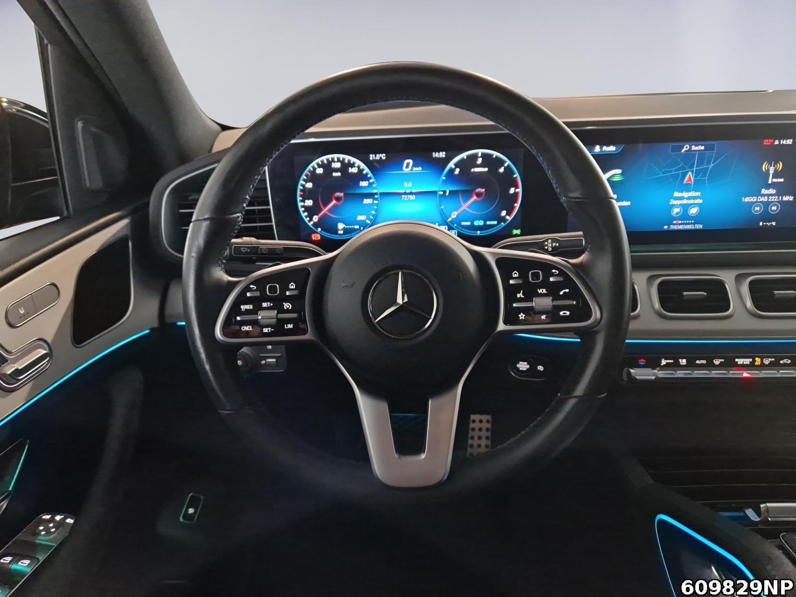 Fahrzeugabbildung Mercedes-Benz GLE 300 d 4M AHK Panorama Kamera Standhzg