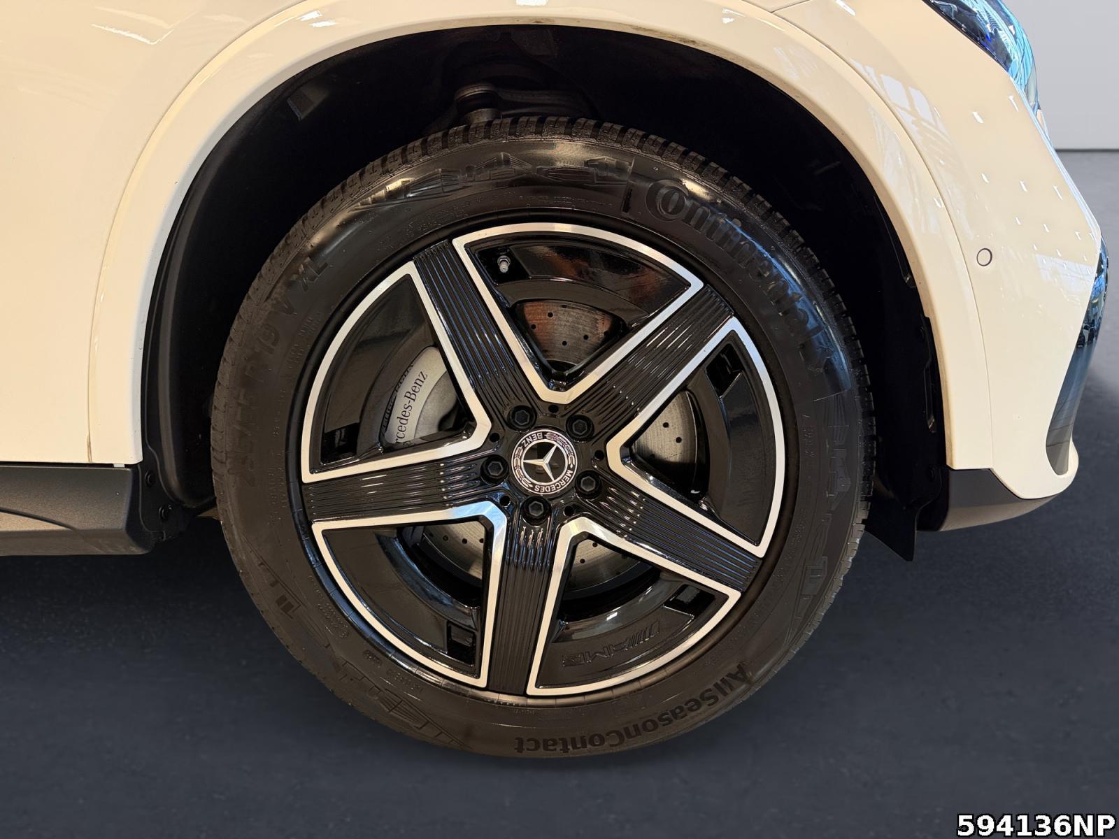 Fahrzeugabbildung Mercedes-Benz GLC 220 d 4M AMG Premium+ AIRMATIC Hinterachsl.