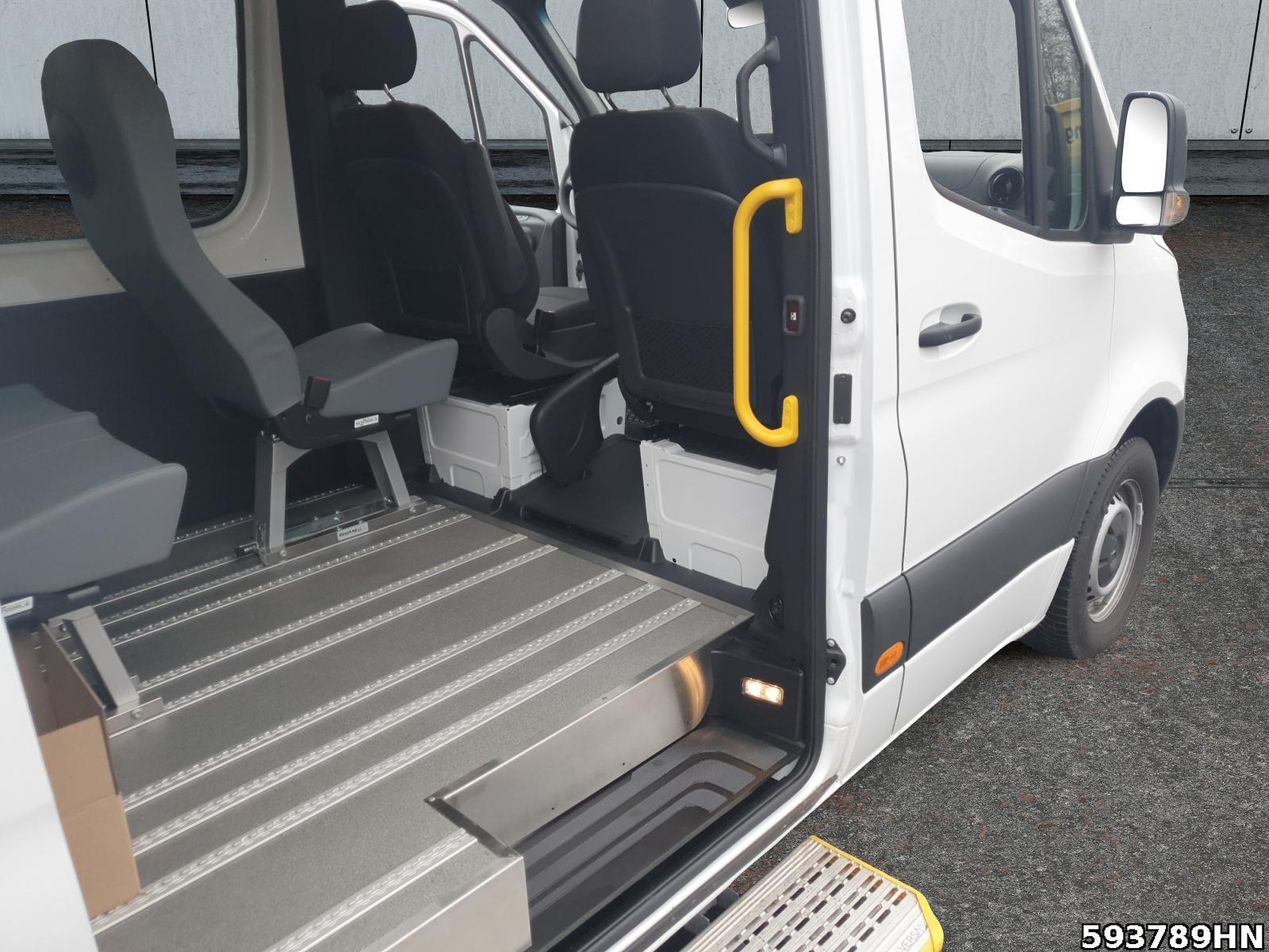 Fahrzeugabbildung Mercedes-Benz Sprinter 317 Mobilität L2H2 Rollstuhl*Lift*E-Stu