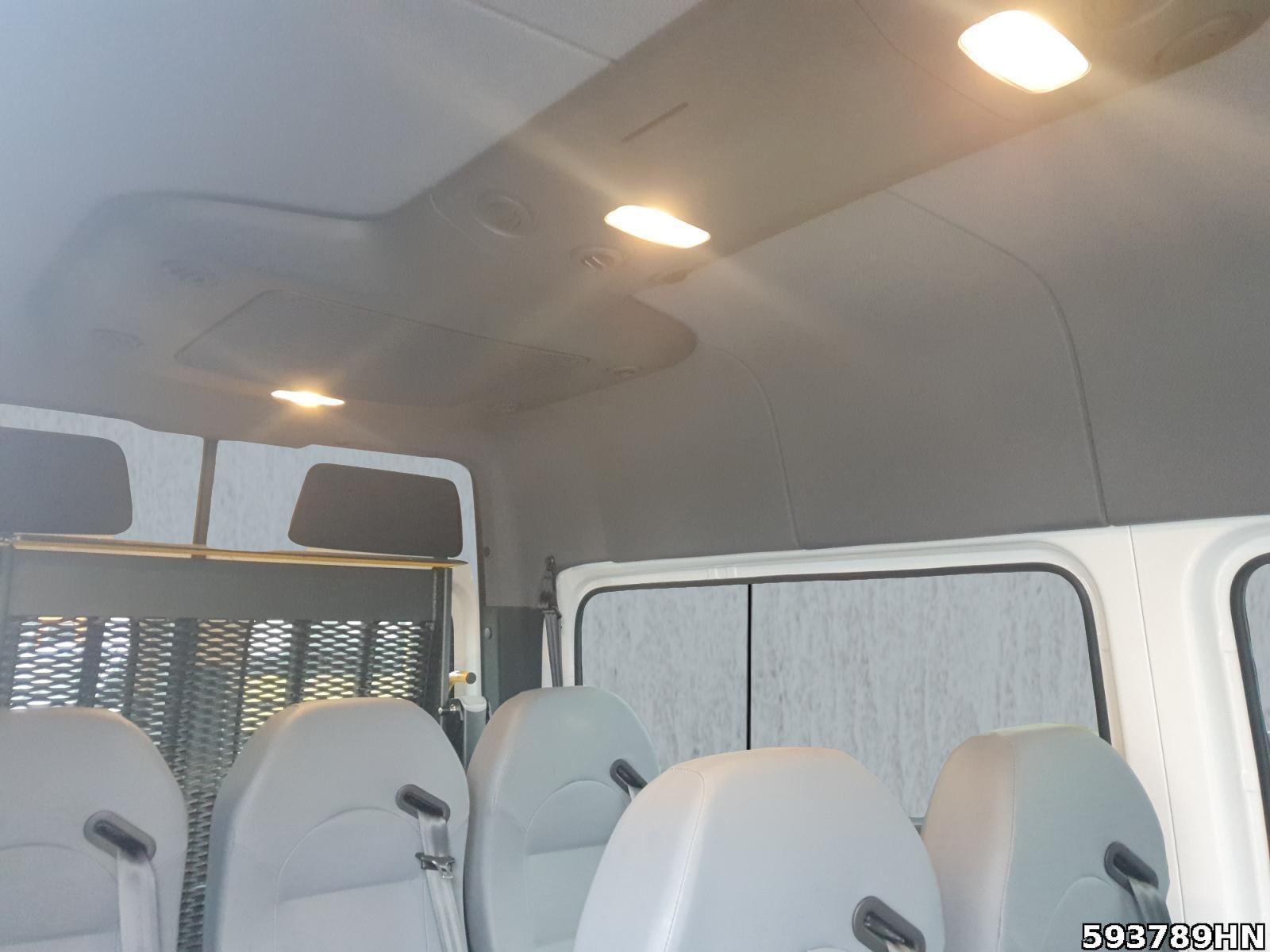Fahrzeugabbildung Mercedes-Benz Sprinter 317 Mobilität L2H2 Rollstuhl*Lift*E-Stu