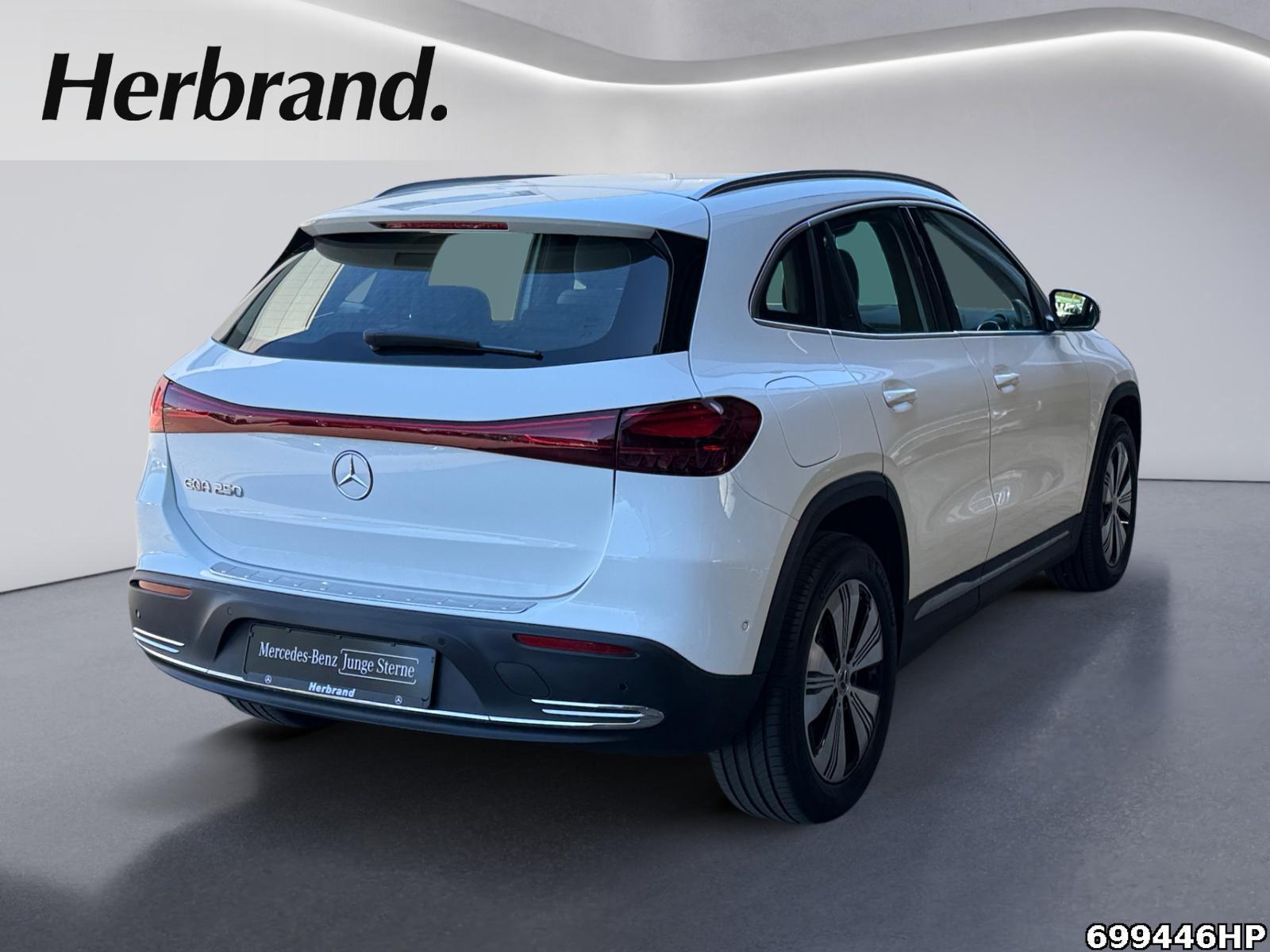 Fahrzeugabbildung Mercedes-Benz EQA Progressive Kamera Totw. Ambiente CarPl
