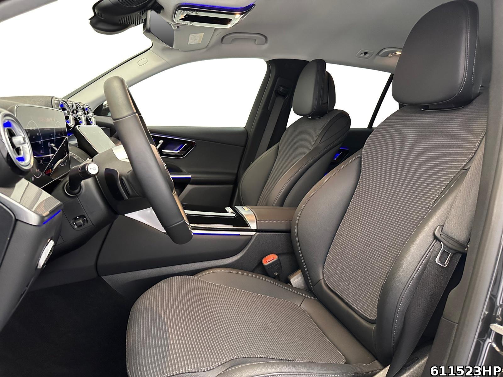 Fahrzeugabbildung Mercedes-Benz GLC 300 e 4M Avantgarde AHK Distronic 360° LED.