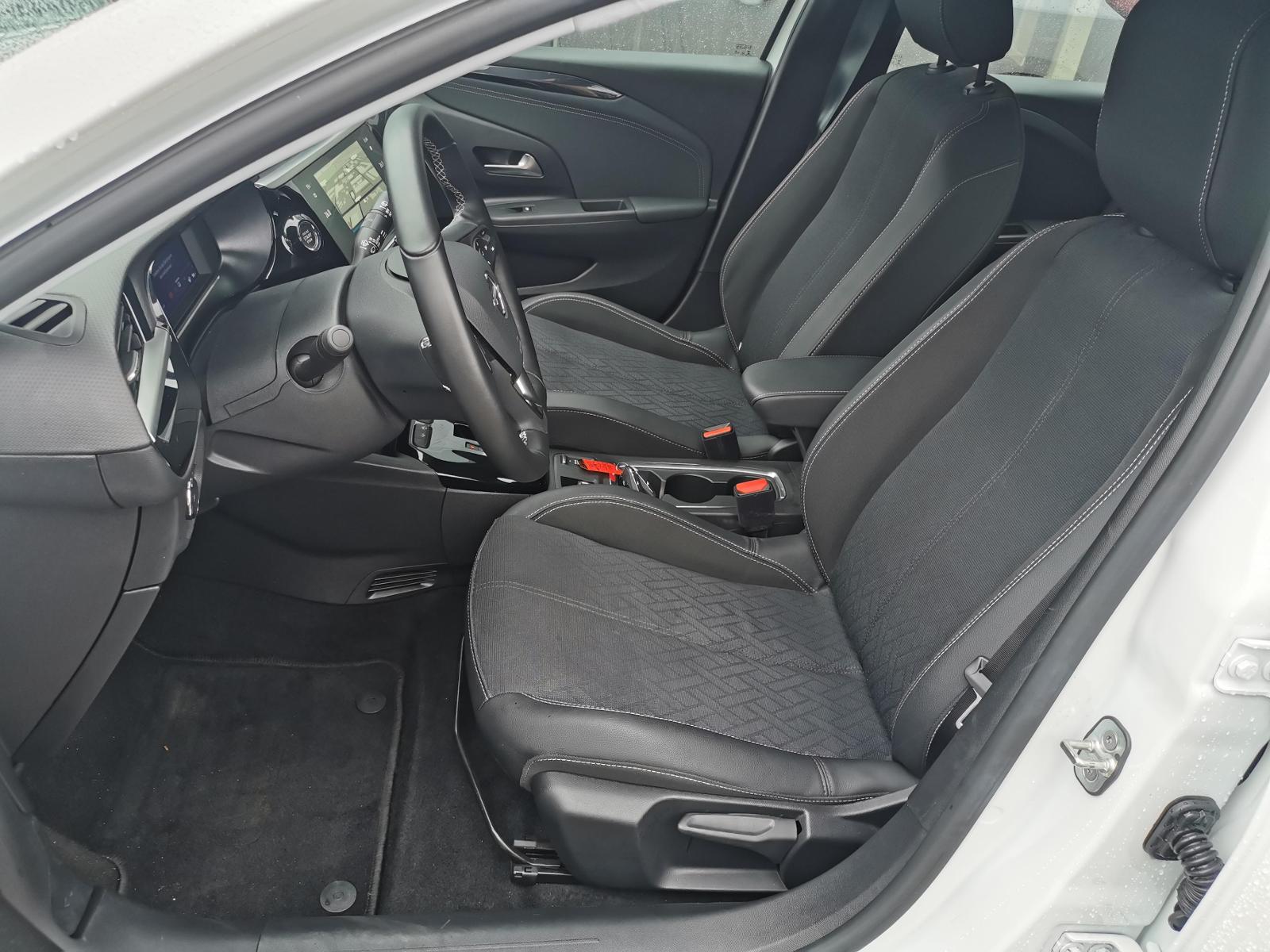 Fahrzeugabbildung Opel Corsa elektro, Elegance