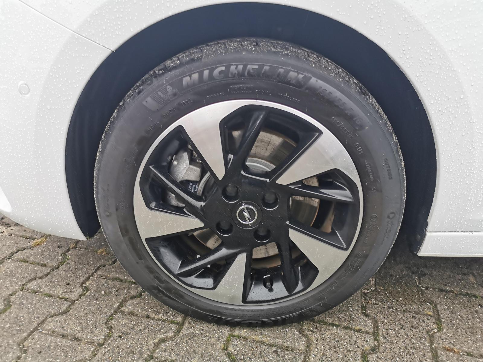 Fahrzeugabbildung Opel Corsa elektro, Elegance