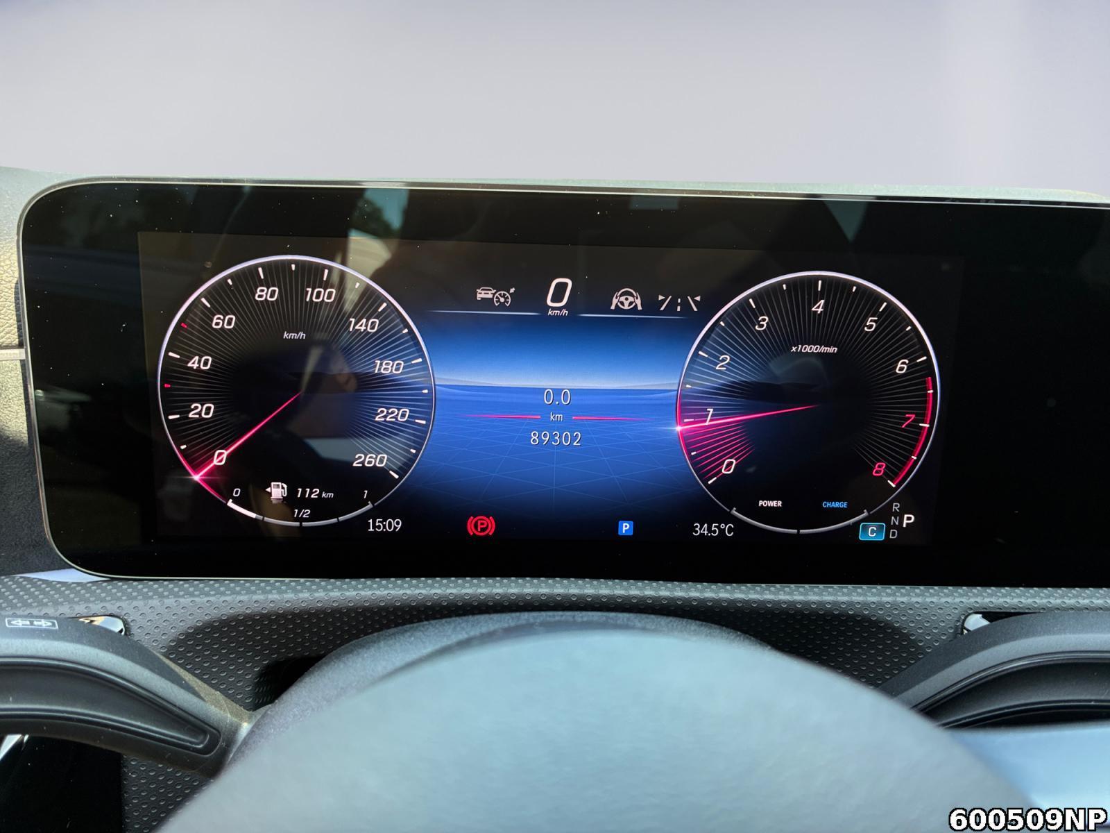 Fahrzeugabbildung Mercedes-Benz A 220 4M AMG