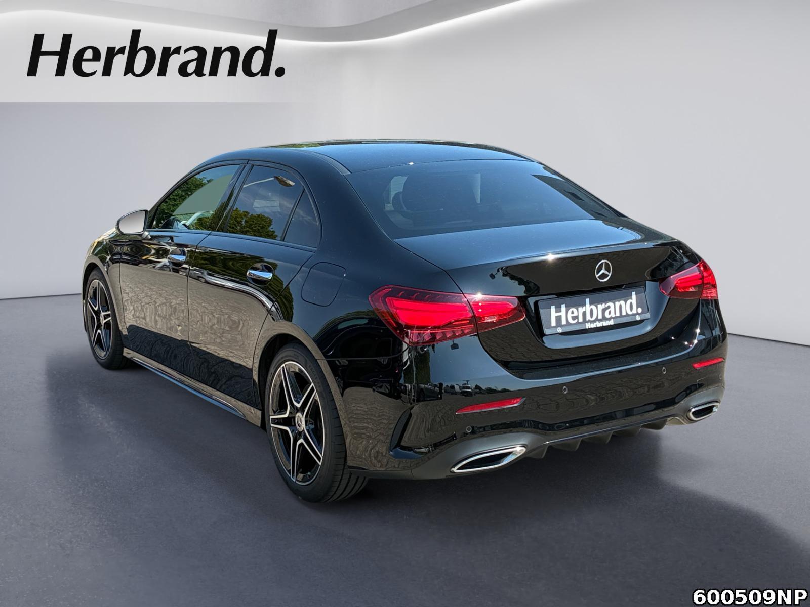 Fahrzeugabbildung Mercedes-Benz A 220 4M AMG
