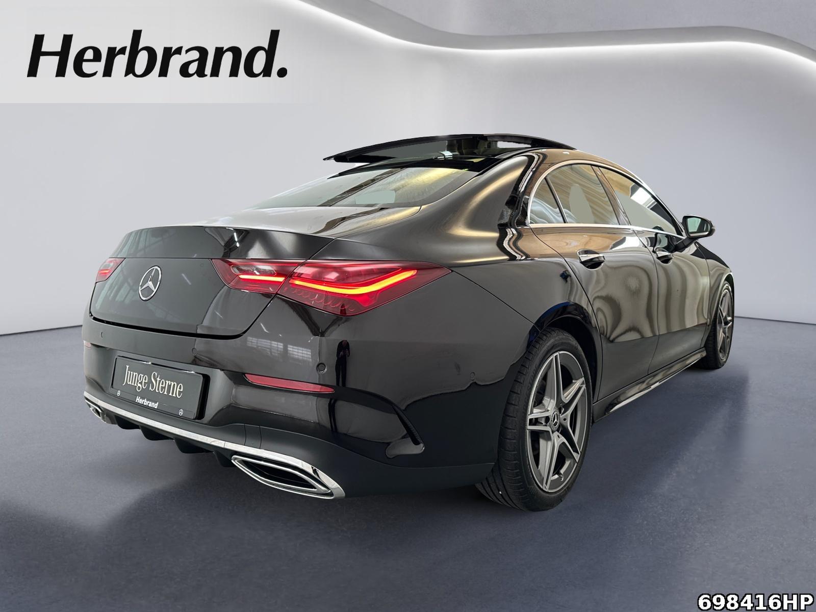 Fahrzeugabbildung Mercedes-Benz CLA 180 Coupé AMG Panorama LED KeylessGO 18 Zol