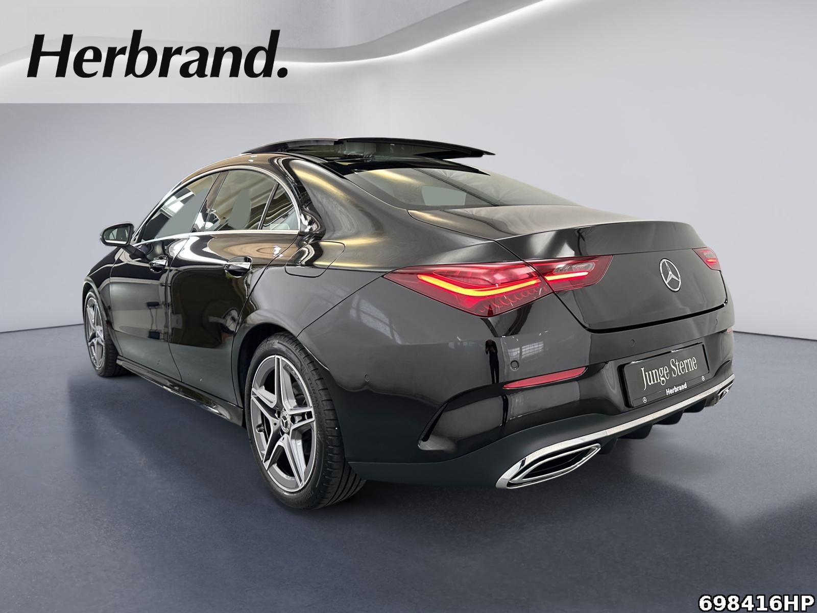 Fahrzeugabbildung Mercedes-Benz CLA 180 Coupé AMG Panorama LED KeylessGO 18 Zol