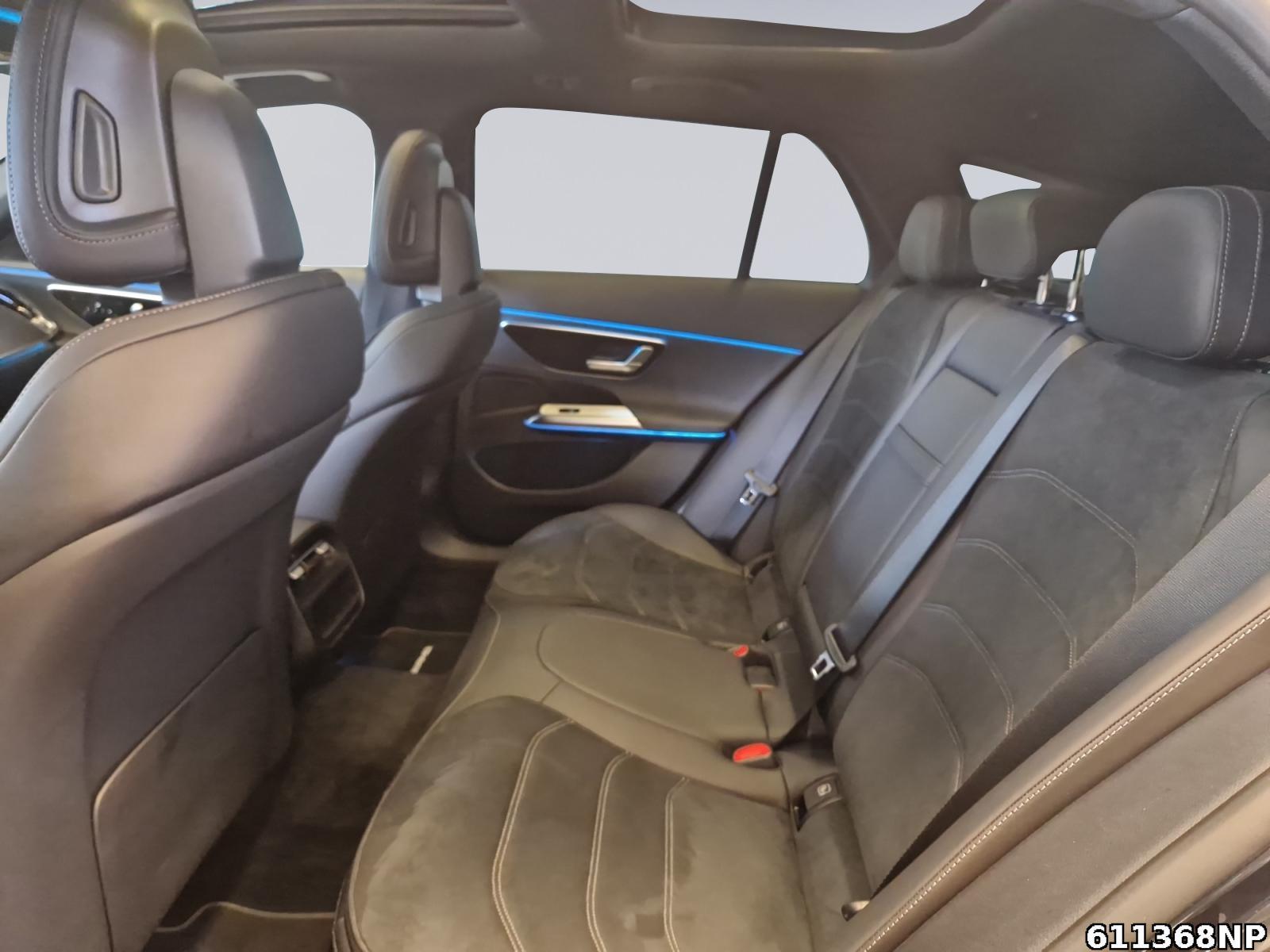 Fahrzeugabbildung Mercedes-Benz E 300 e T AMG AHK Pano 19
