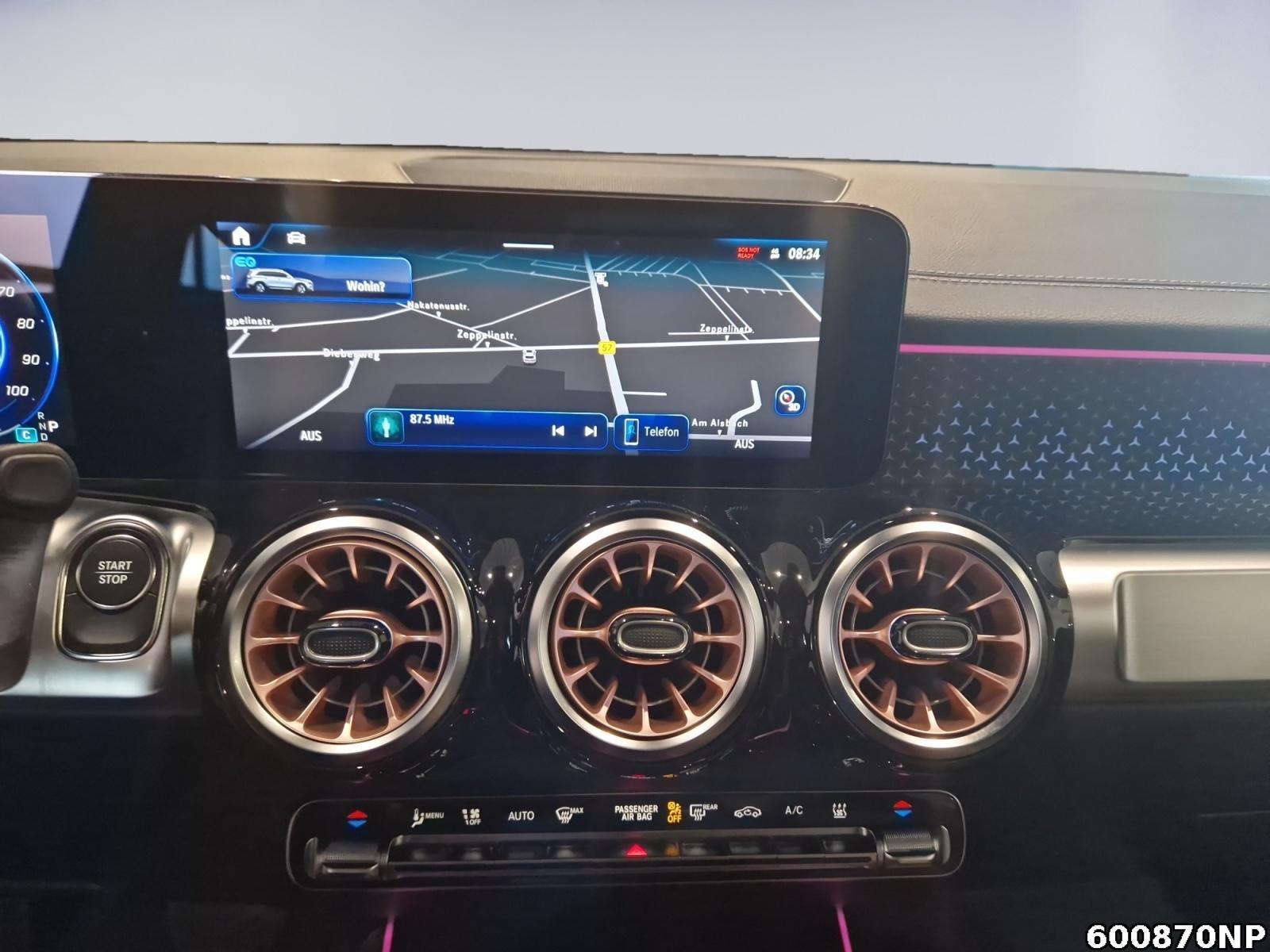 Fahrzeugabbildung Mercedes-Benz EQB 4M Electric Art Pano AHK DISTRONIC LED