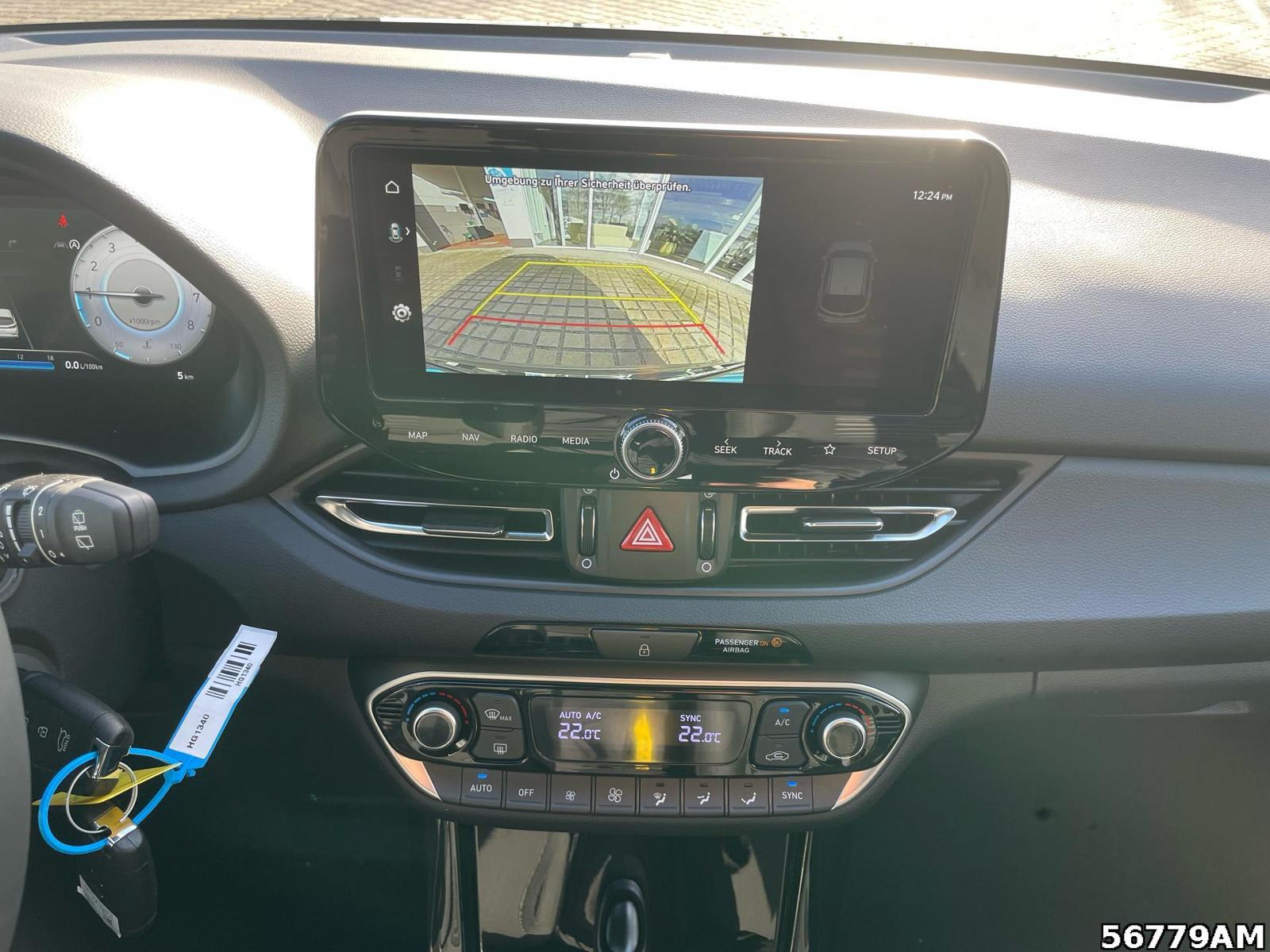 Fahrzeugabbildung Hyundai i30 Kombi ADVANTAGE