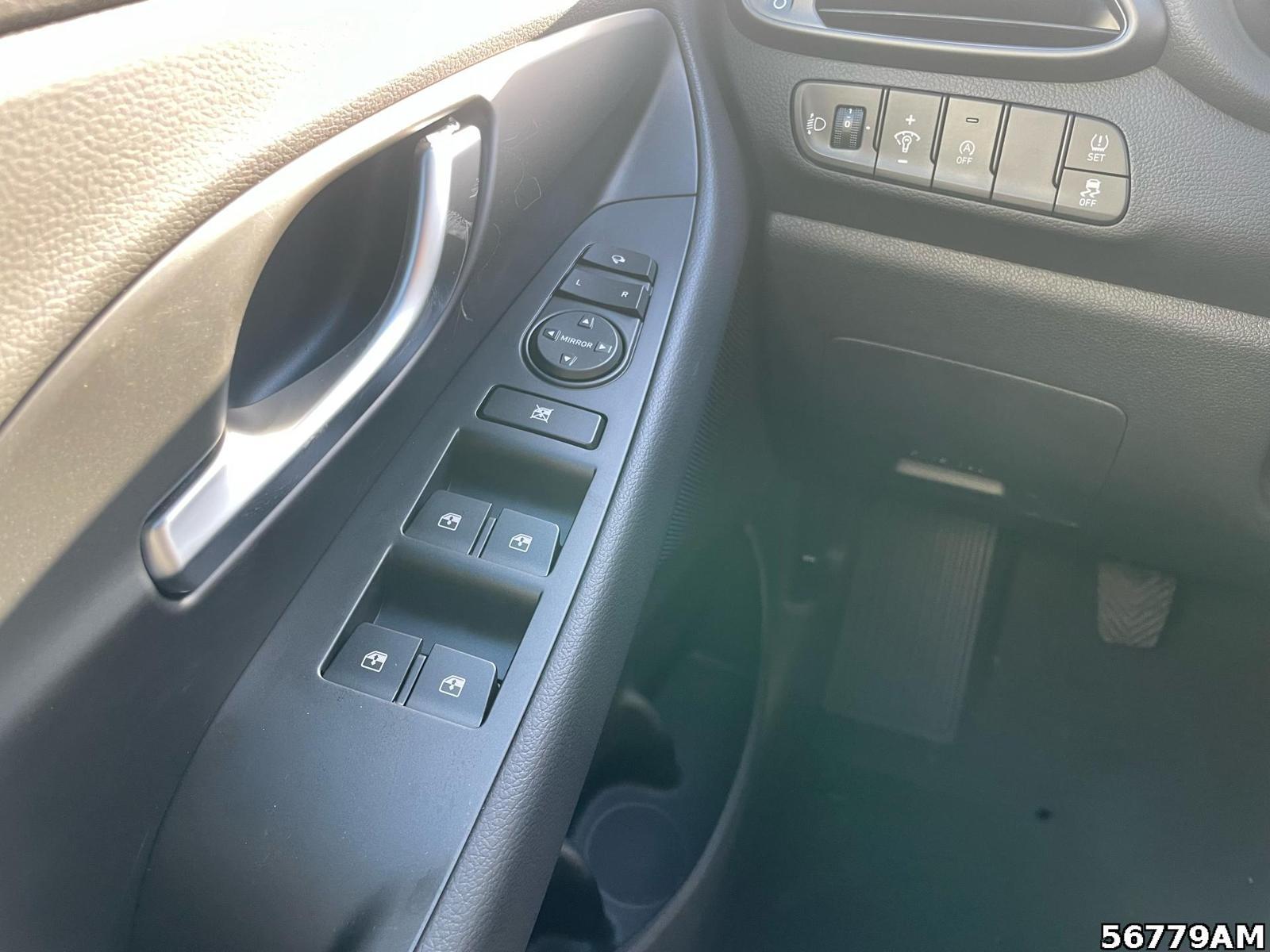 Fahrzeugabbildung Hyundai i30 Kombi ADVANTAGE