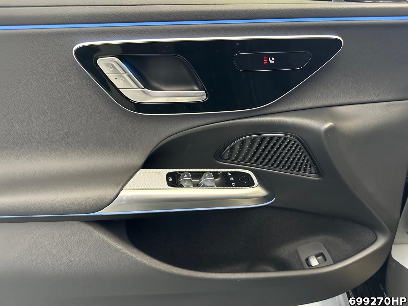 Fahrzeugabbildung Mercedes-Benz E 220 d T Avantgarde AHK 19