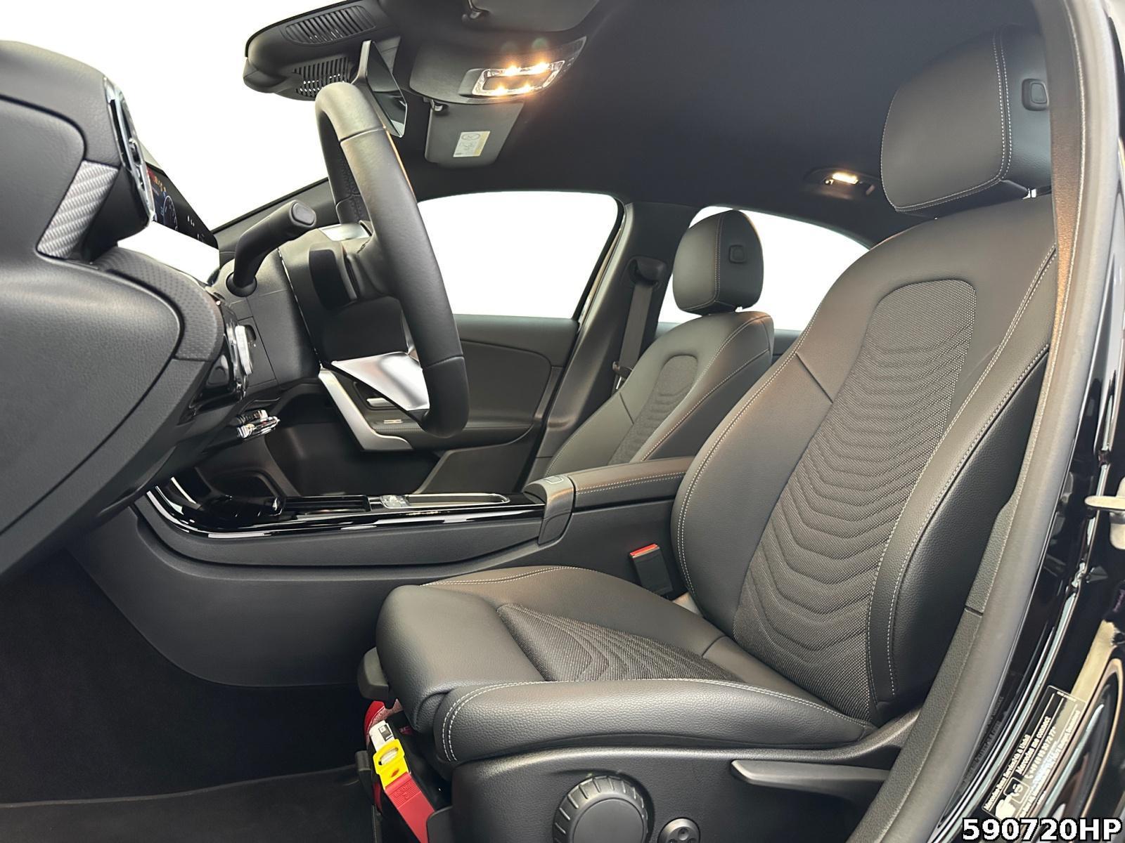 Fahrzeugabbildung Mercedes-Benz A 250 Progressive Distr Rückfahrkamer Sitzhzg