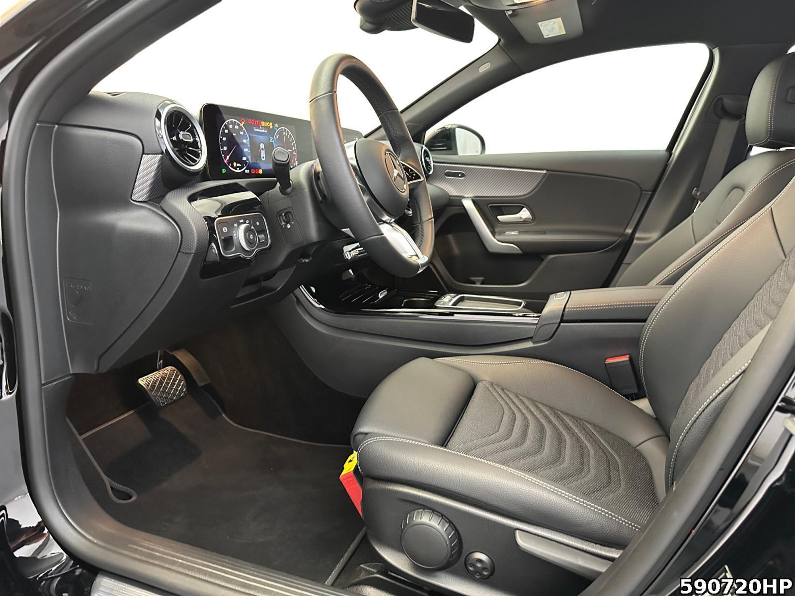 Fahrzeugabbildung Mercedes-Benz A 250 Progressive Distr Rückfahrkamer Sitzhzg