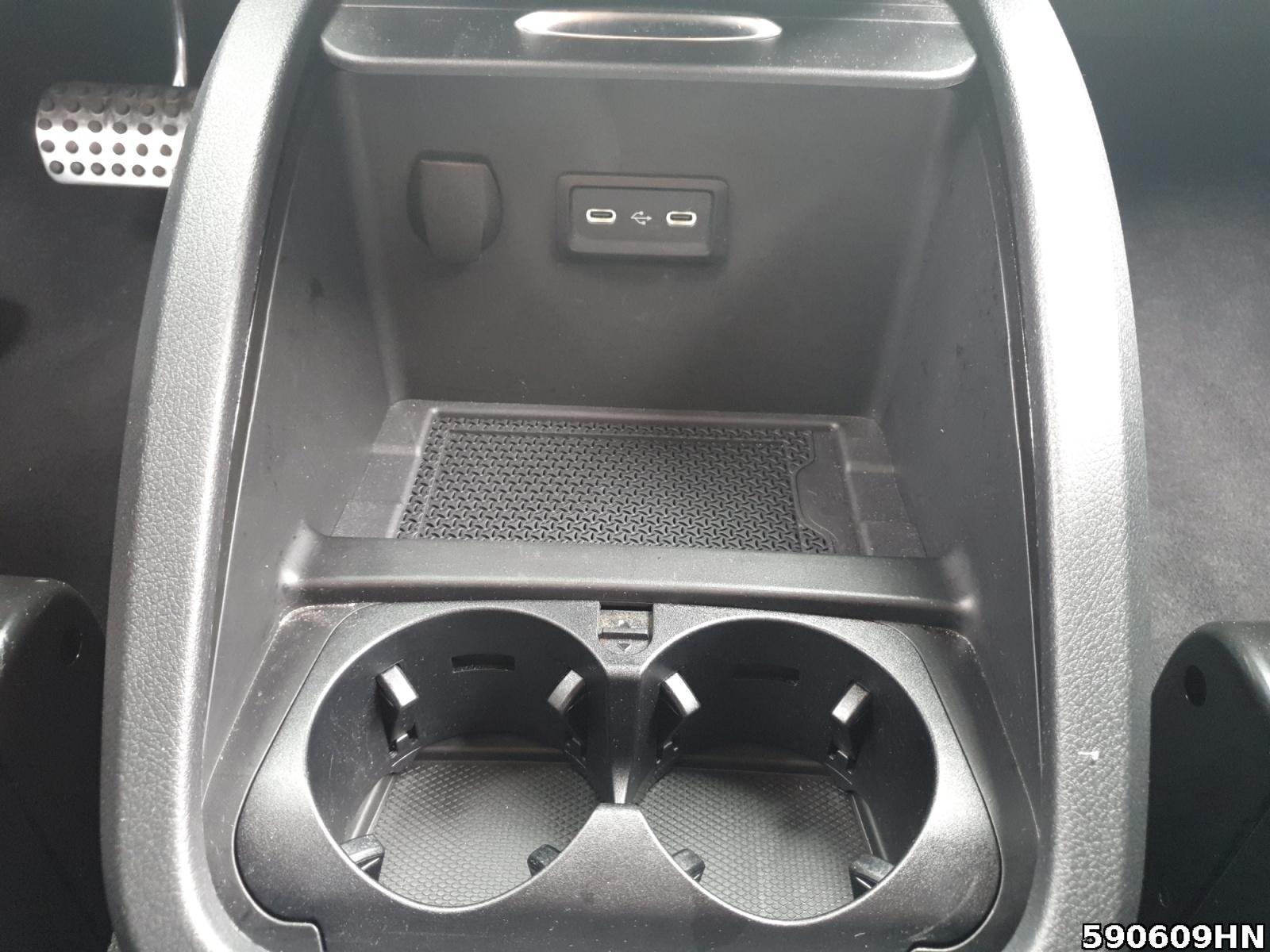 Fahrzeugabbildung Mercedes-Benz V 250 d AV/K Widescreen*Distro*AHK*Stand*Airmati