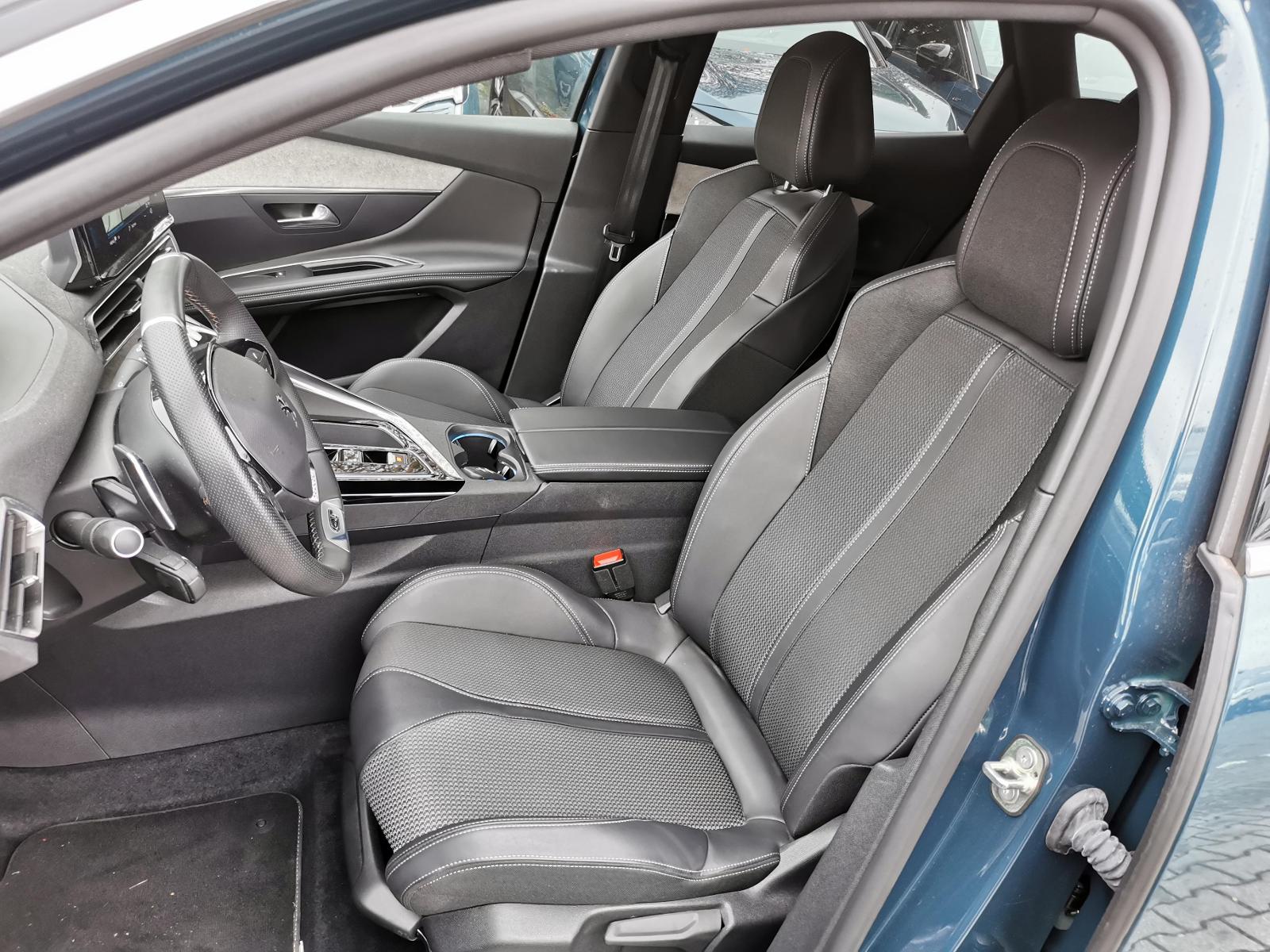 Fahrzeugabbildung Peugeot 3008 GT