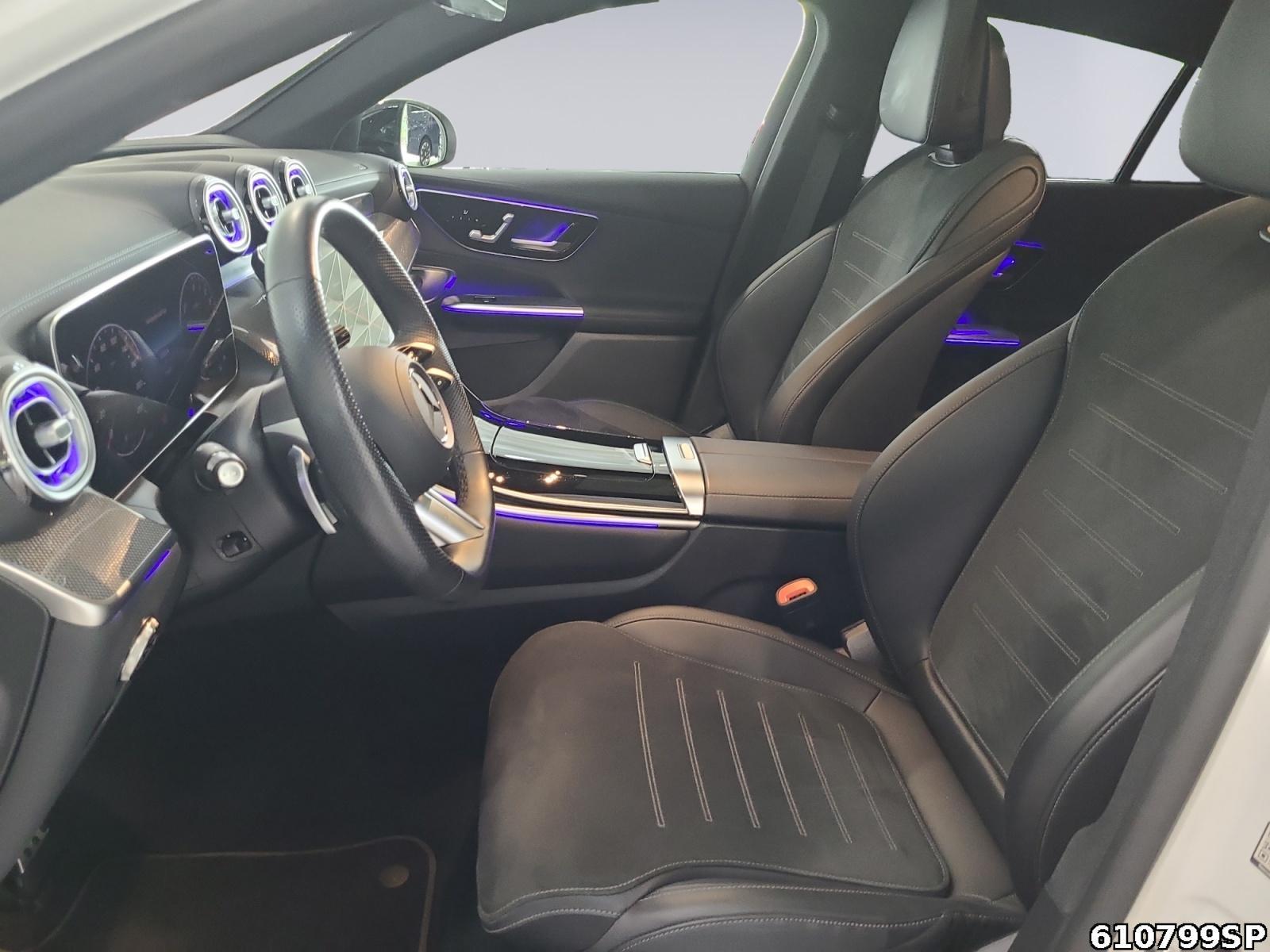 Fahrzeugabbildung Mercedes-Benz GLC 300 de 4M Coupe AMG NIGHT AHK PANO MEMORY