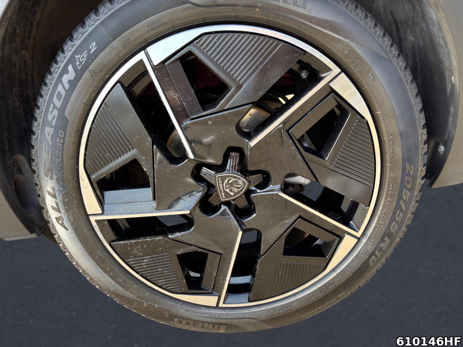 Fahrzeugabbildung Peugeot 408 1.2 Puretech 130 GT (EURO 6e)
