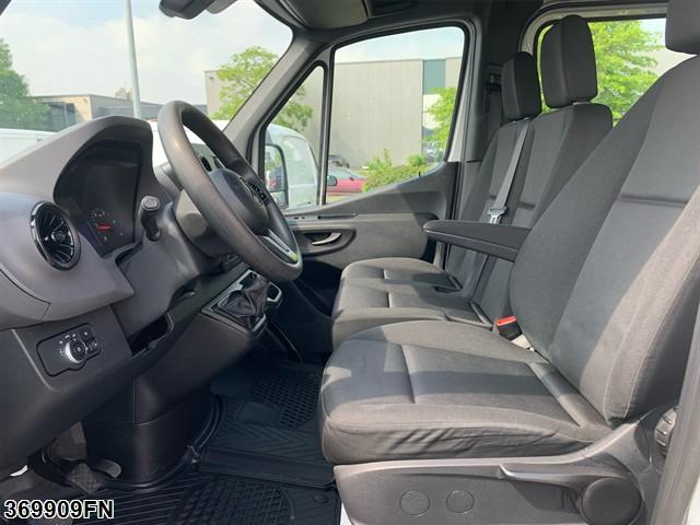 Fahrzeugabbildung Mercedes-Benz Sprinter 316 MIXTO *AHK*MBUX*NAVI*KAMERA*6 SITZE