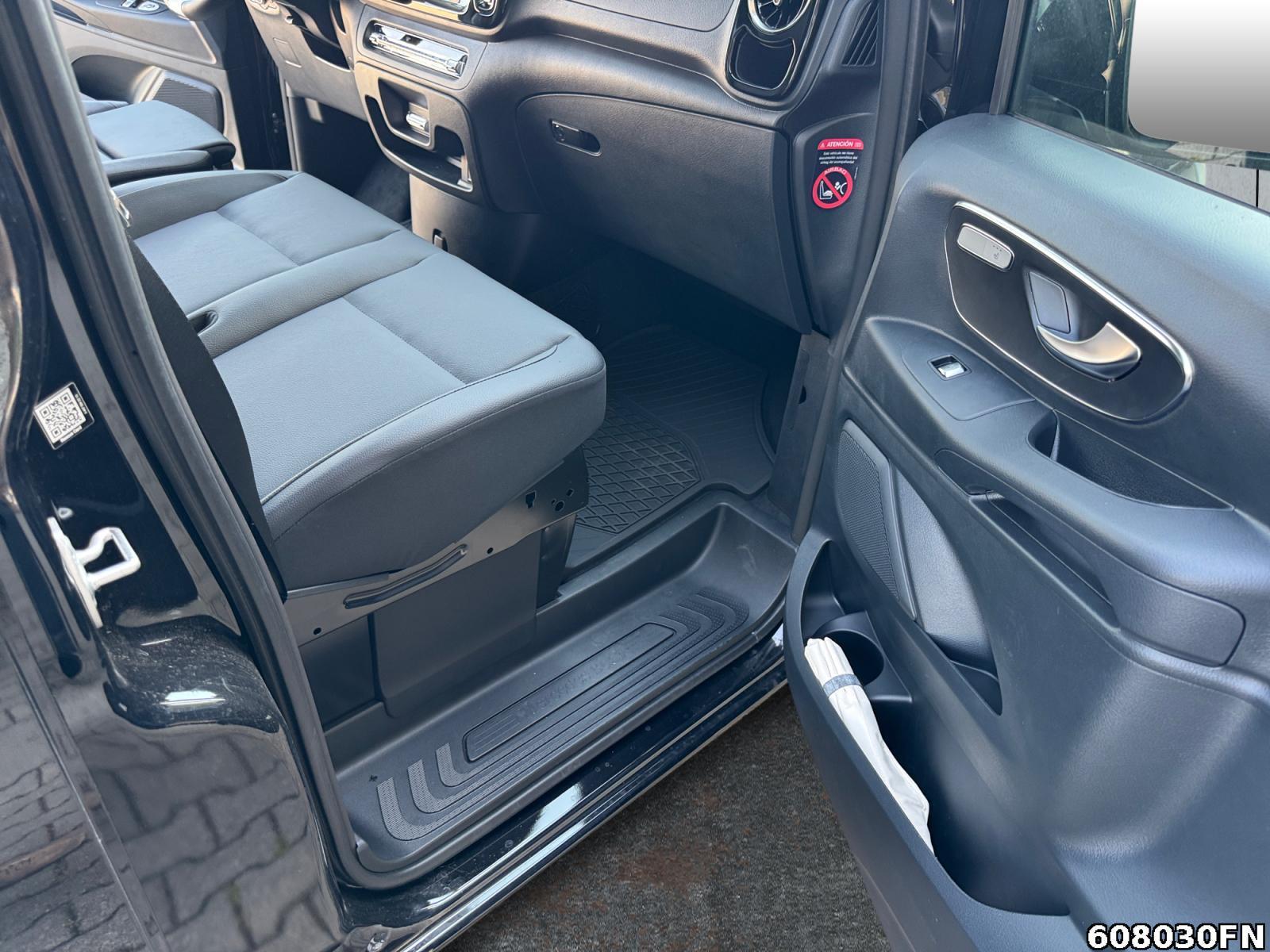 Fahrzeugabbildung Mercedes-Benz Vito 116 Tourer SELECT *MULTIBEAM*Leder*MBUX