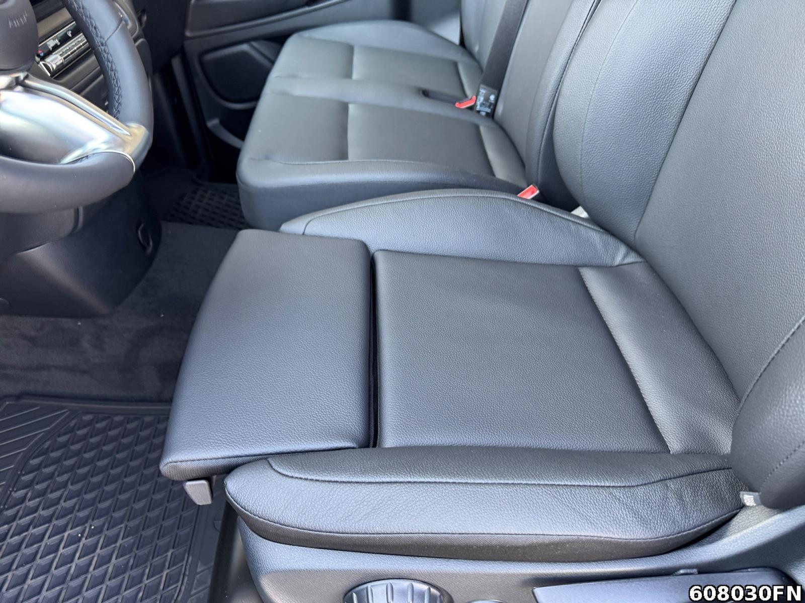 Fahrzeugabbildung Mercedes-Benz Vito 116 Tourer SELECT *MULTIBEAM*Leder*MBUX