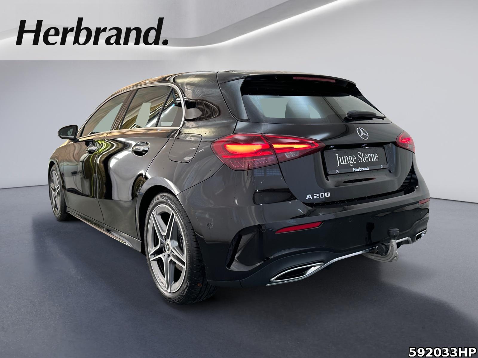 Fahrzeugabbildung Mercedes-Benz A 200 AMG DISTRONIC AHK KEYLESS Ambiente Kamera