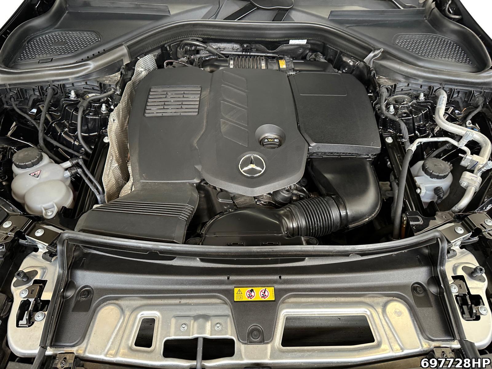 Fahrzeugabbildung Mercedes-Benz GLC 300 d 4M AMG Pano Burmester AHK Night 360°