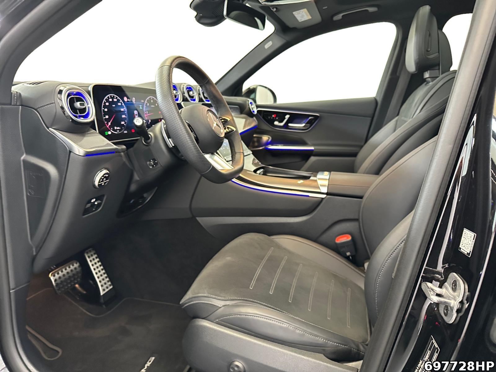 Fahrzeugabbildung Mercedes-Benz GLC 300 d 4M AMG Pano Burmester AHK Night 360°