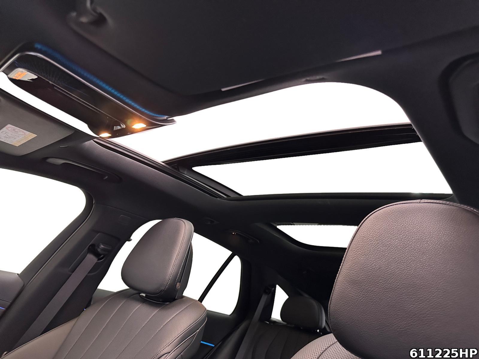 Fahrzeugabbildung Mercedes-Benz E 450 d T 4M AMG PanoAHKDistronic Digital Light