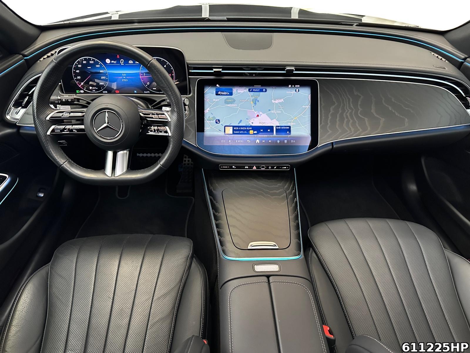 Fahrzeugabbildung Mercedes-Benz E 450 d T 4M AMG PanoAHKDistronic Digital Light