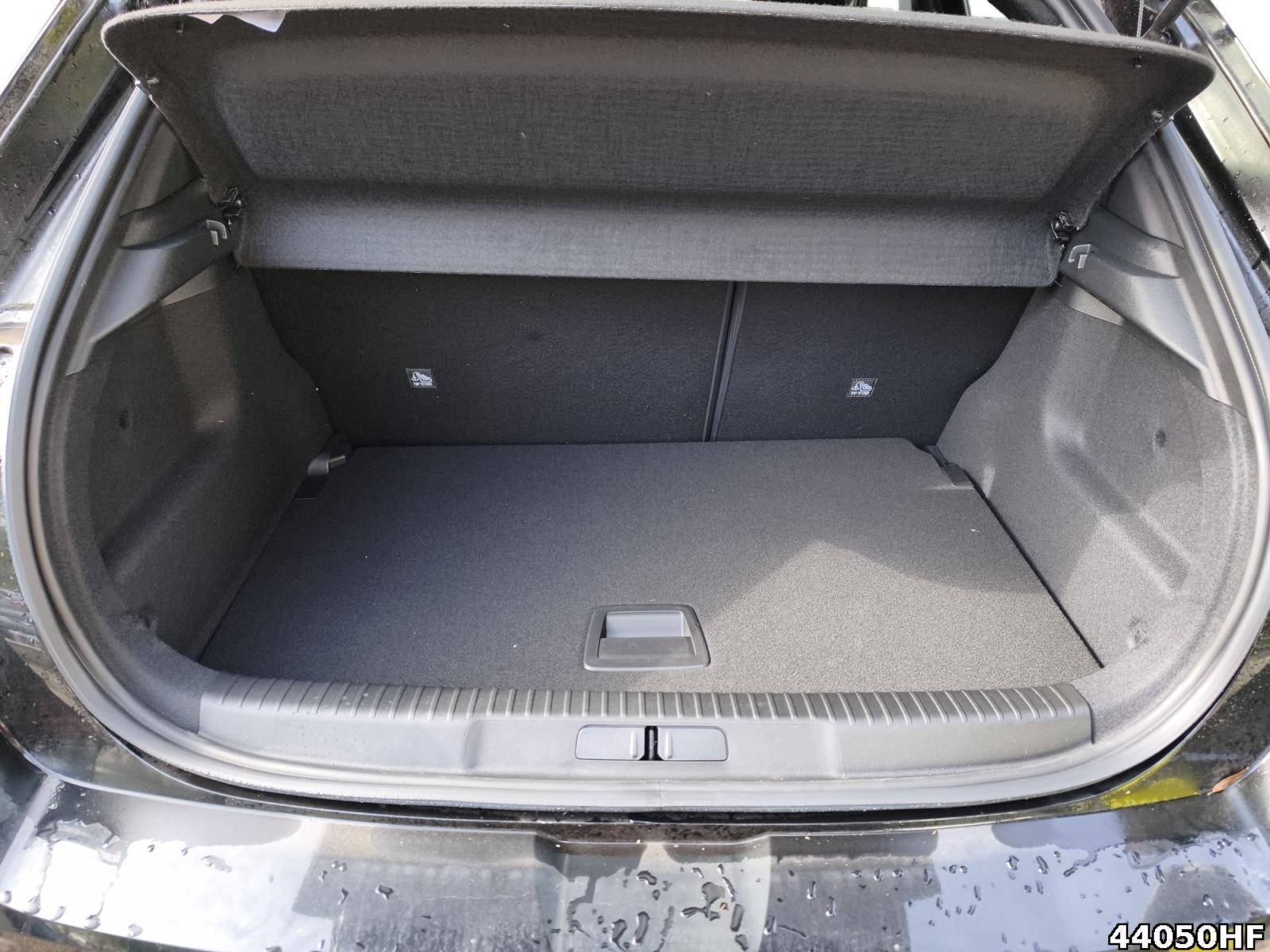 Fahrzeugabbildung Opel Mokka-e Electric GS Elektro 100 (136 PS) (AT)