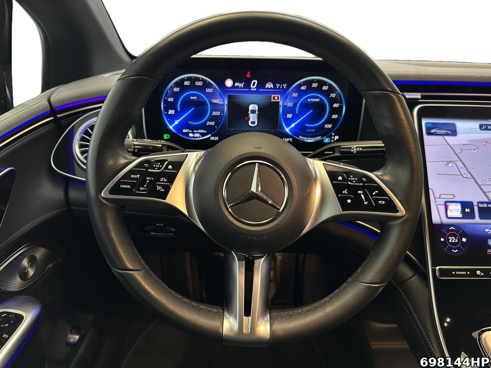 Fahrzeugabbildung Mercedes-Benz EQE Electric Art DigitalLight AIRMATIC AHK