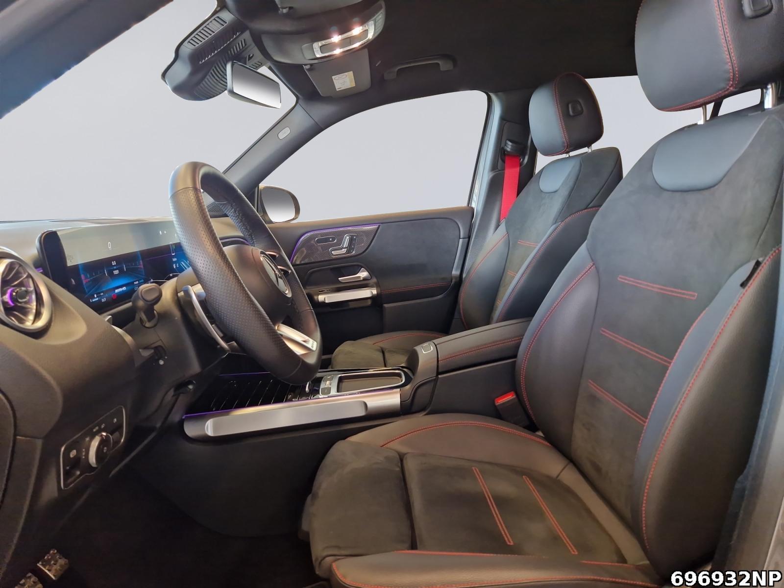 Fahrzeugabbildung Mercedes-Benz GLB 35 AMG 4M Keyless-Go AHK Distronic Augmented