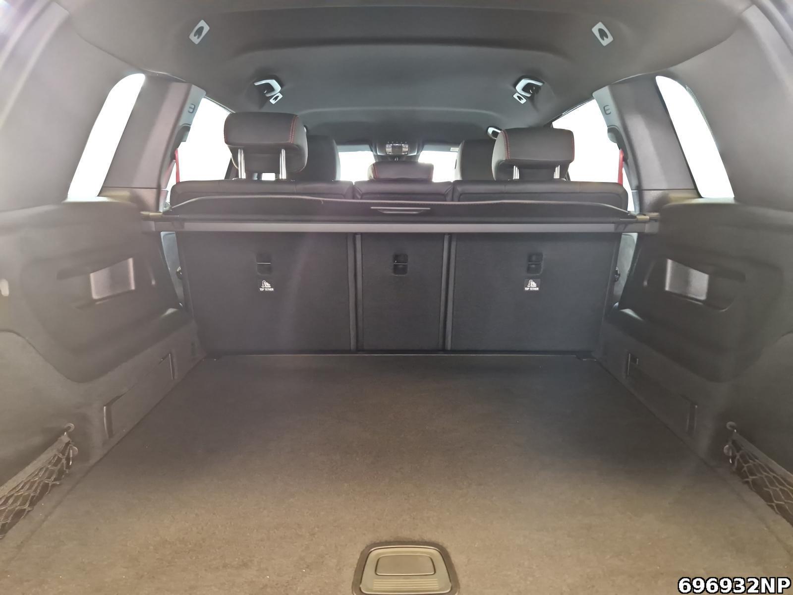 Fahrzeugabbildung Mercedes-Benz GLB 35 AMG 4M Keyless-Go AHK Distronic Augmented