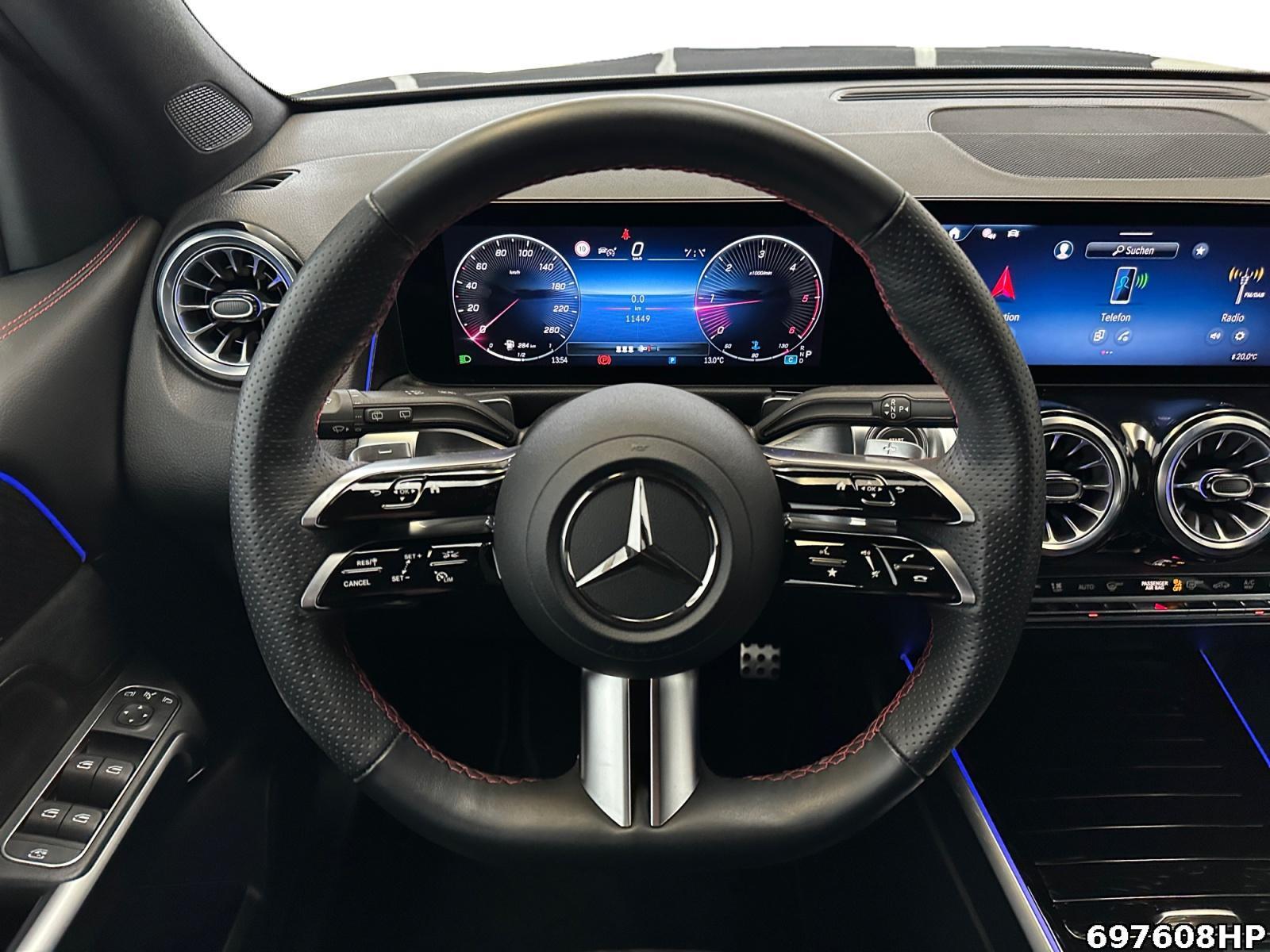 Fahrzeugabbildung Mercedes-Benz GLB 200 d AMG AHK Night Multibeam Distronic 19