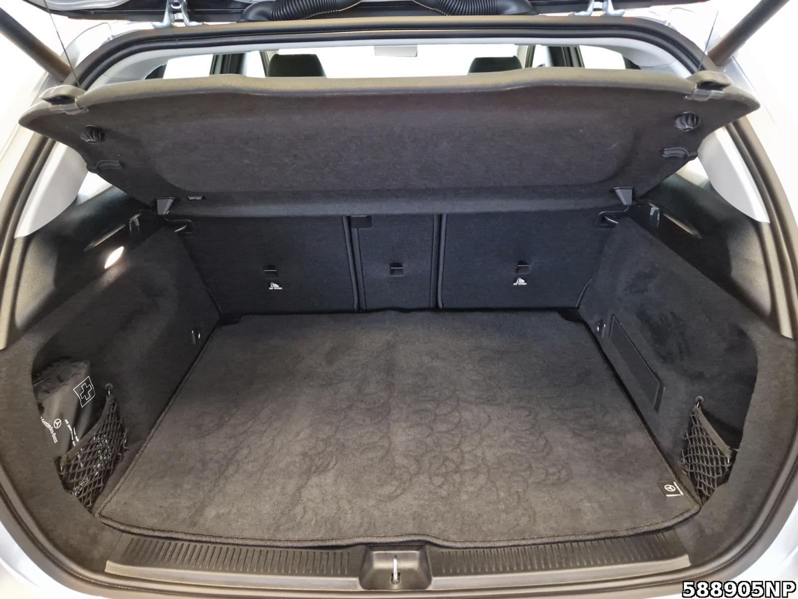 Fahrzeugabbildung Mercedes-Benz B 180 Progressive AHK Lenkradhzg Rückfahrkamera