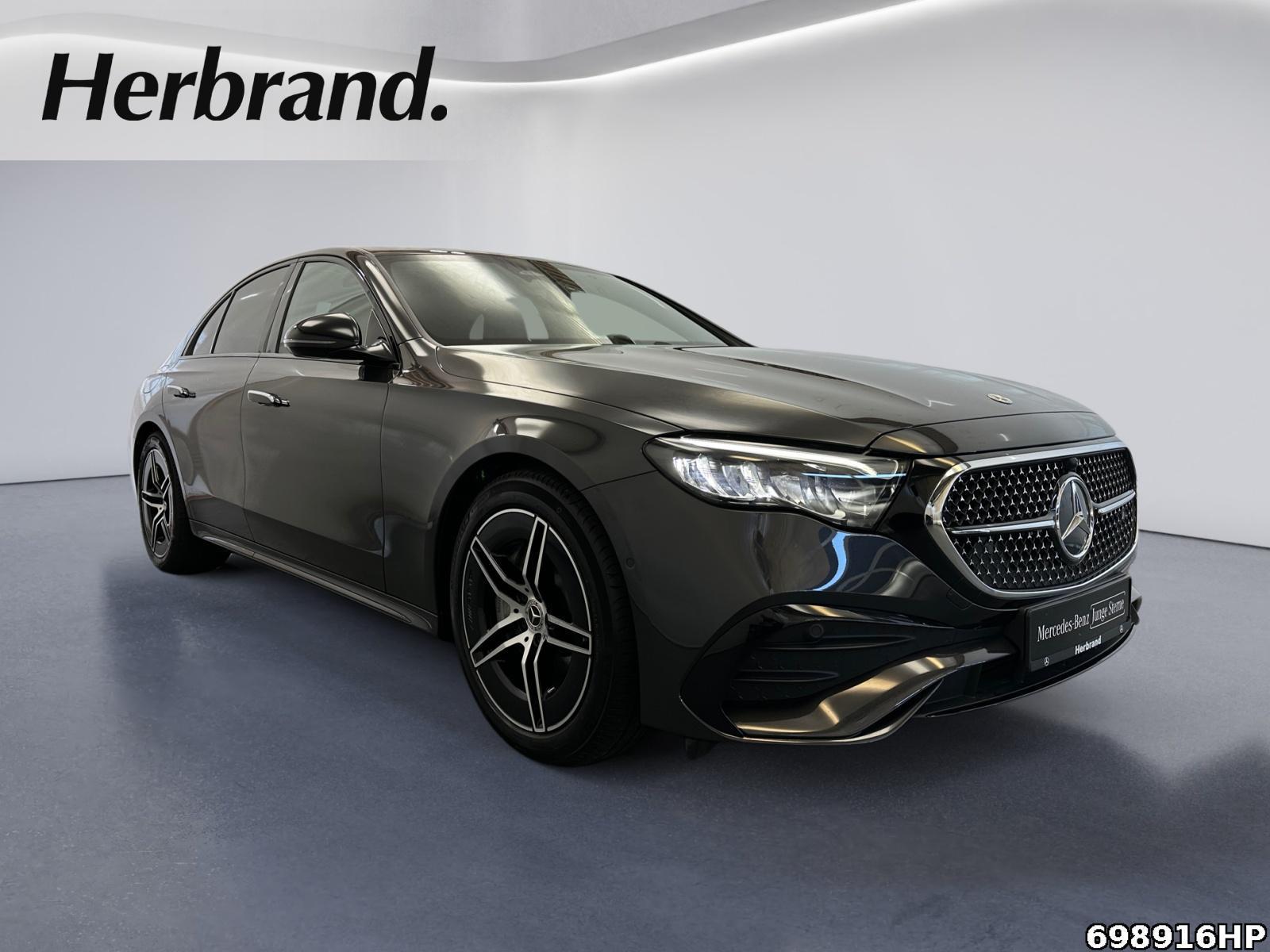 Fahrzeugabbildung Mercedes-Benz E 220 d AMG Night KEYLESS-GO DISTRONIC Kamera