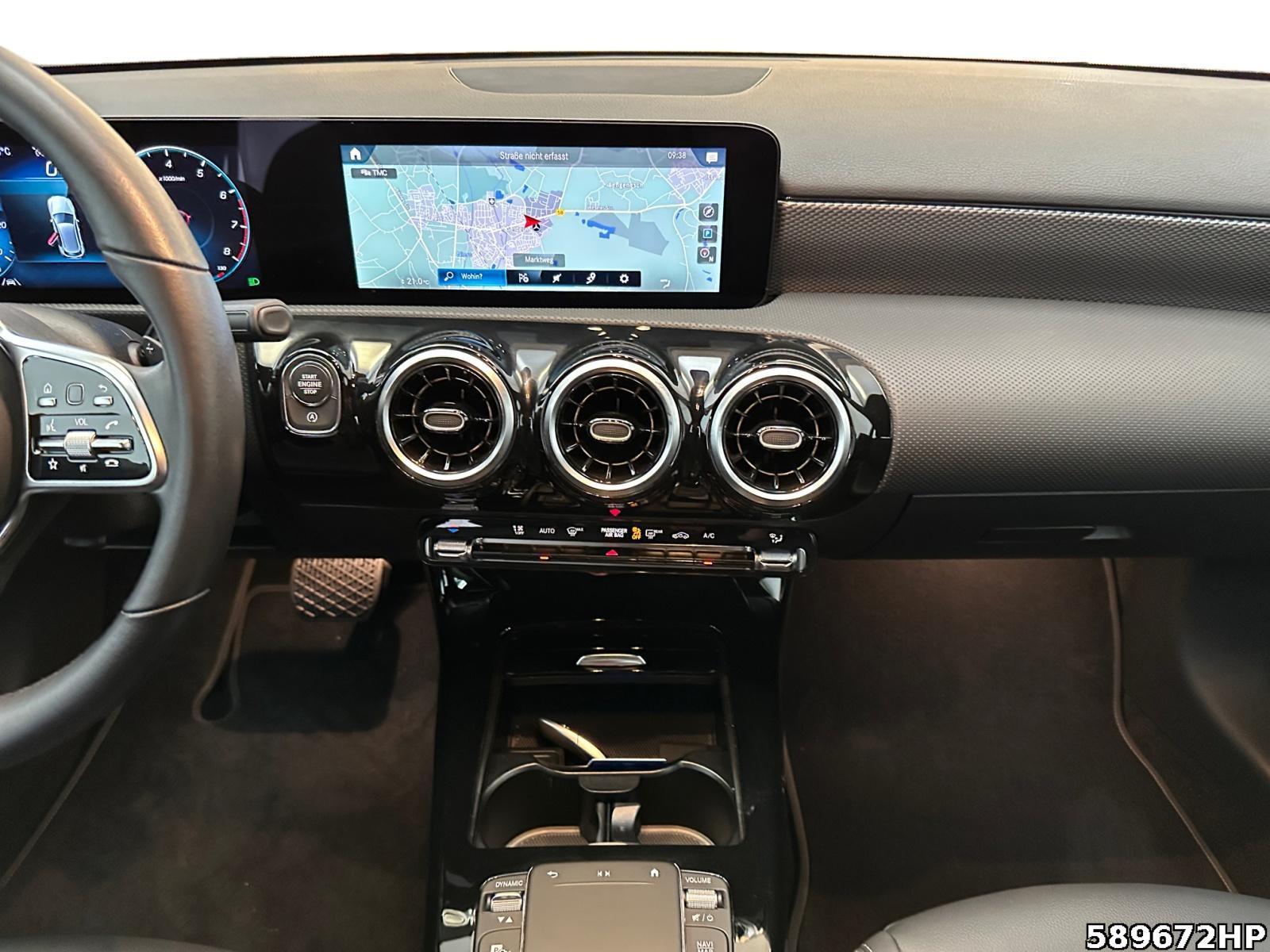 Fahrzeugabbildung Mercedes-Benz A 180 Progressive Automatik, LED Scheinwerfer