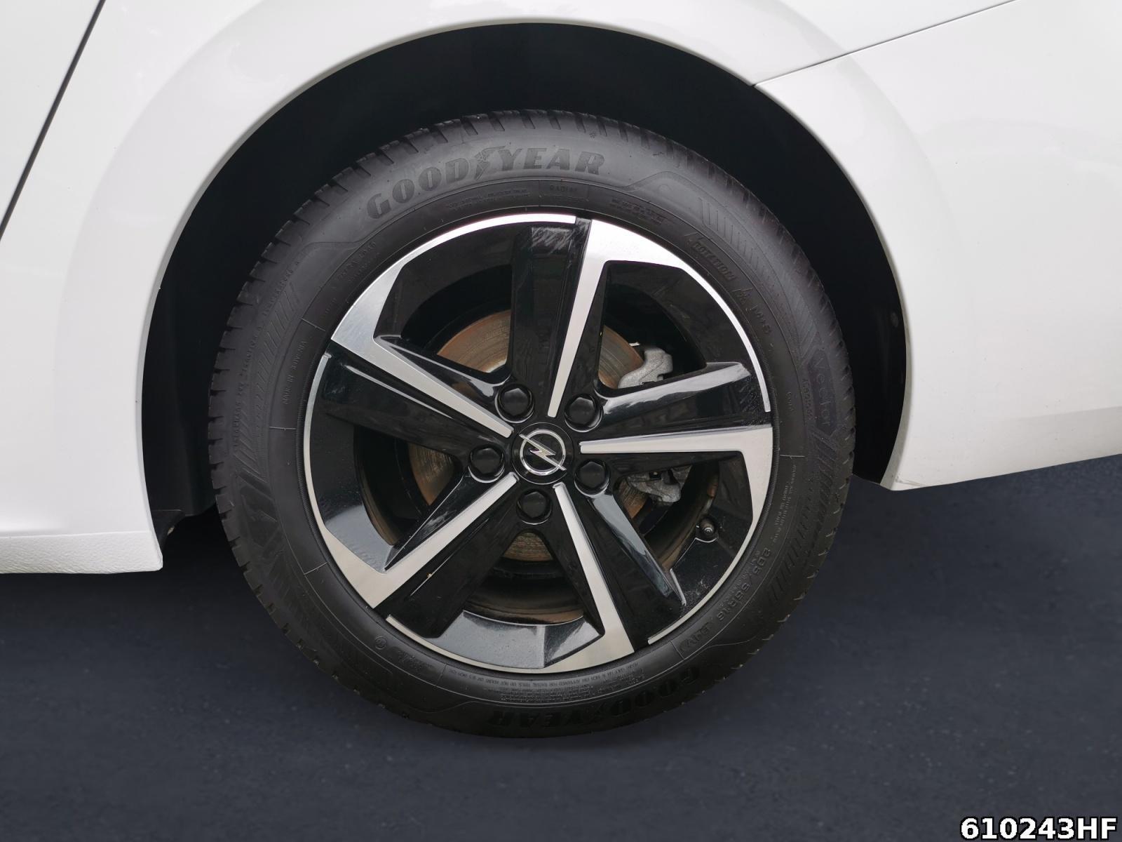 Fahrzeugabbildung Opel Astra 1.2 Turbo GS (EURO 6e)