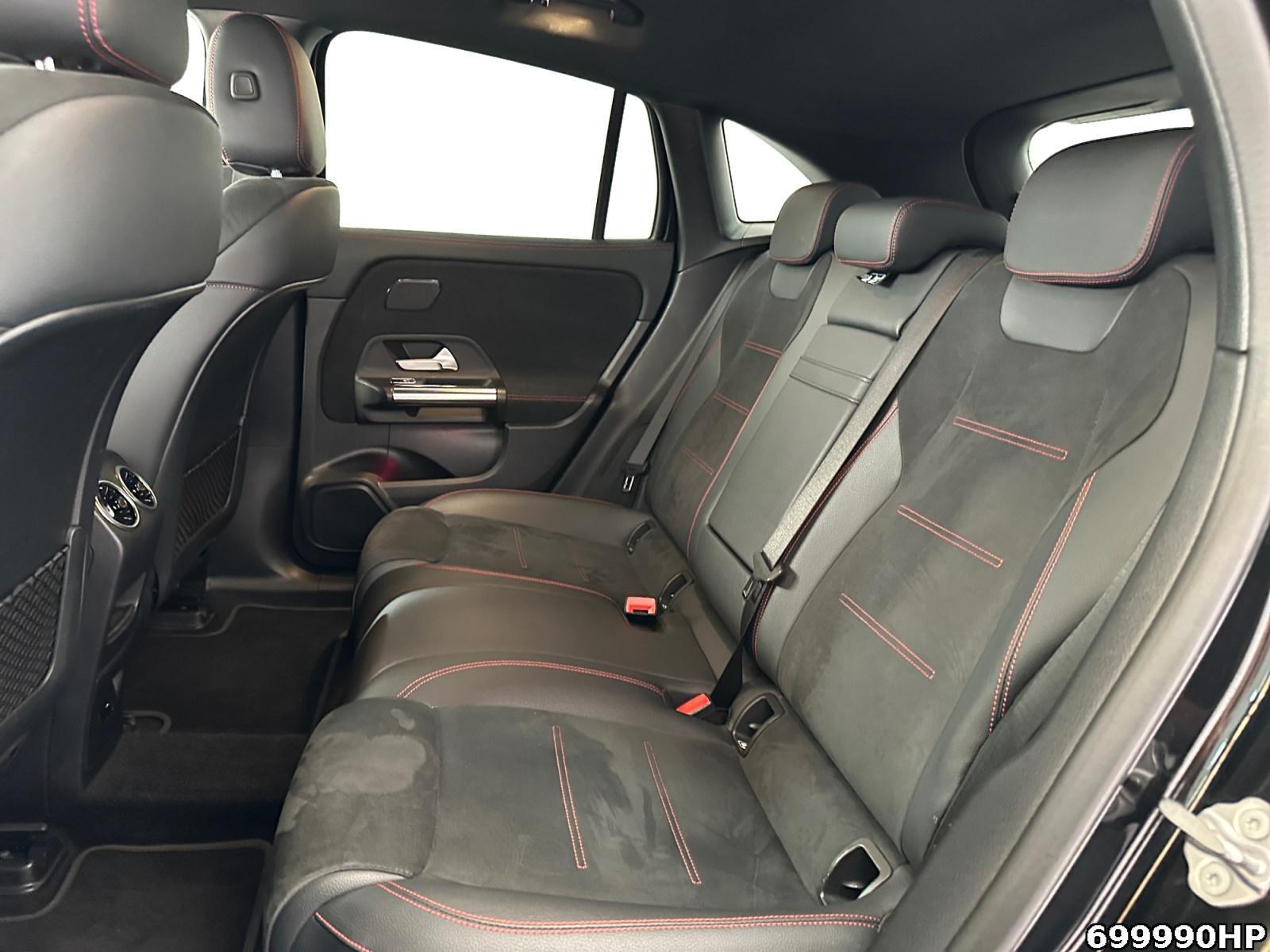 Fahrzeugabbildung Mercedes-Benz EQA 4M AMG DISTRONIC KEYLESS Adv Soundsystem
