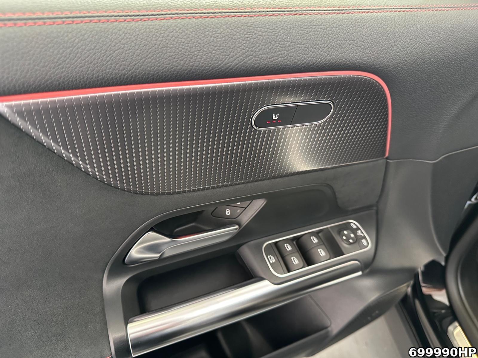 Fahrzeugabbildung Mercedes-Benz EQA 4M AMG DISTRONIC KEYLESS Adv Soundsystem