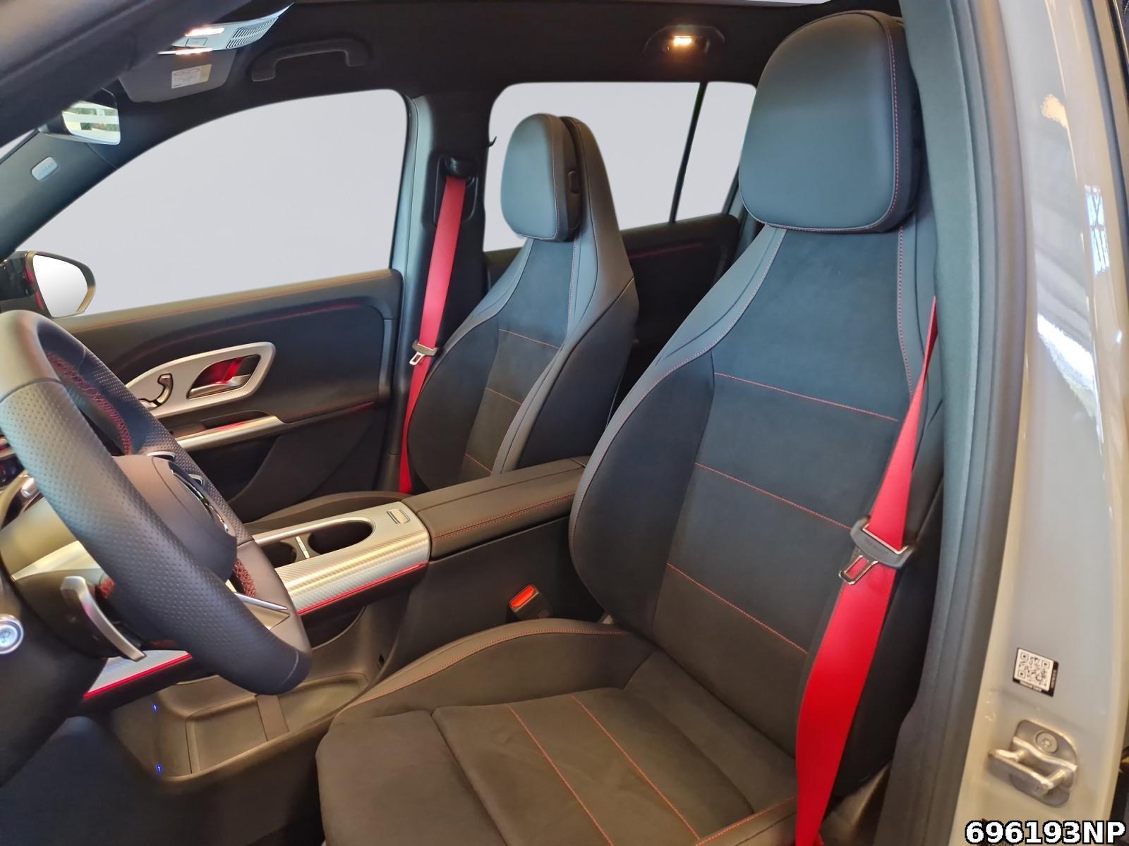 Fahrzeugabbildung Mercedes-Benz GLB 350 EQ 4MATIC AMG+PANO+AHK+KEY-LESSS+HEAD-UP