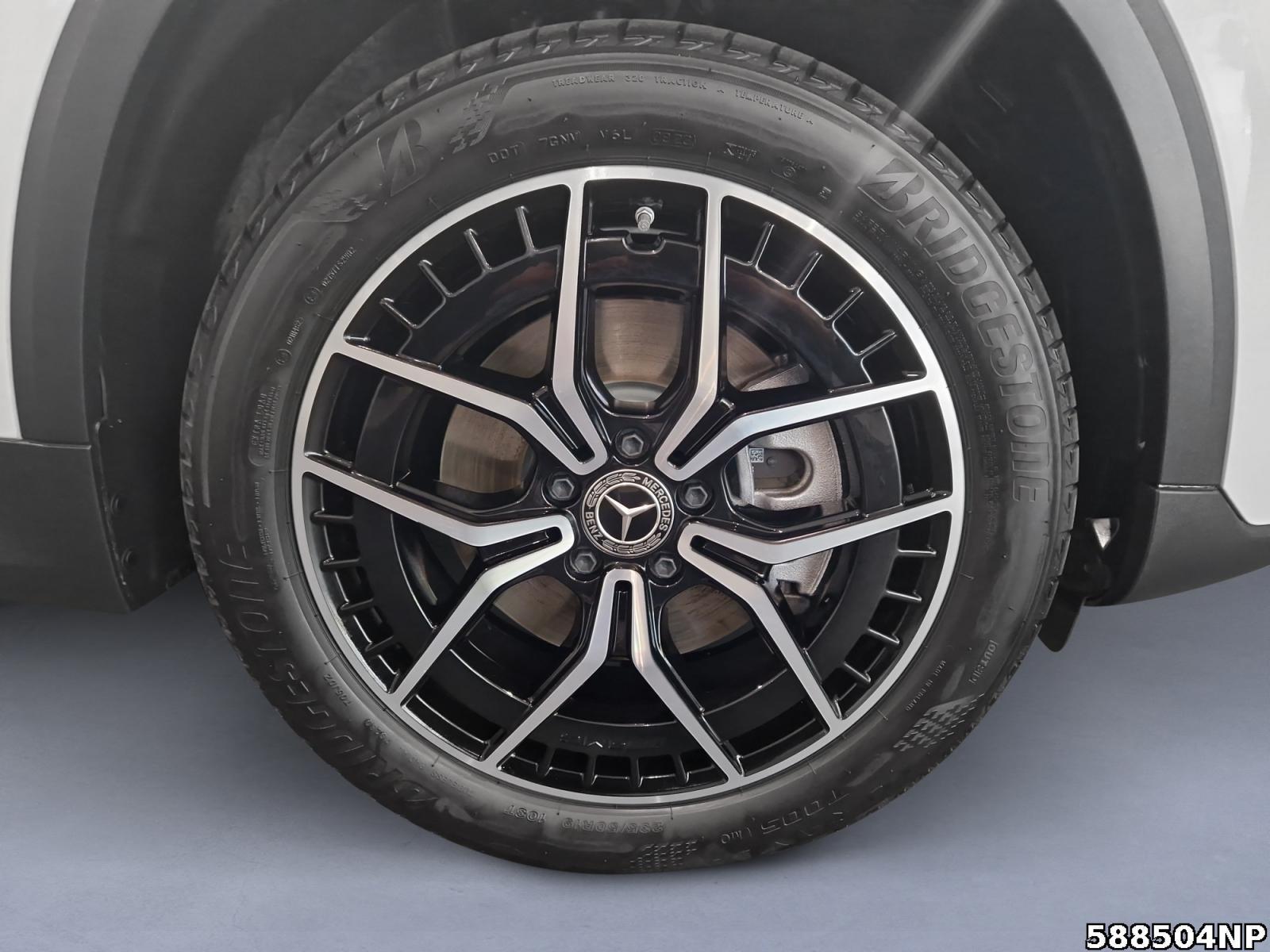 Fahrzeugabbildung Mercedes-Benz EQA Progressive Burmester LED AHK Panorama
