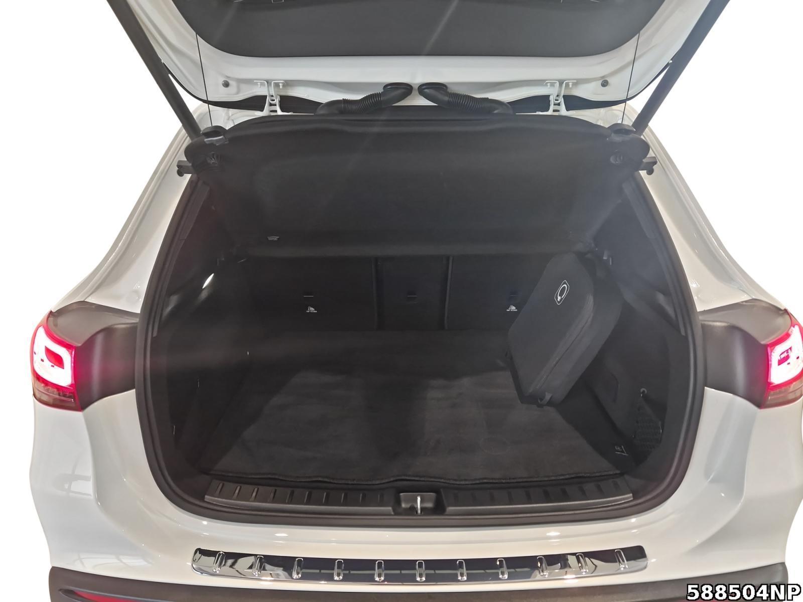 Fahrzeugabbildung Mercedes-Benz EQA Progressive Burmester LED AHK Panorama